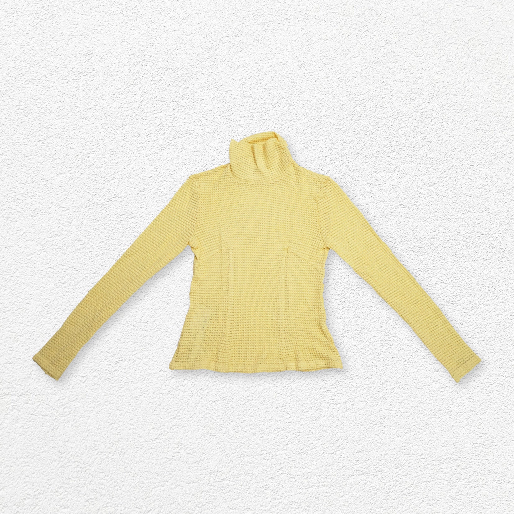 Turtleneck knit top in daisy yellow