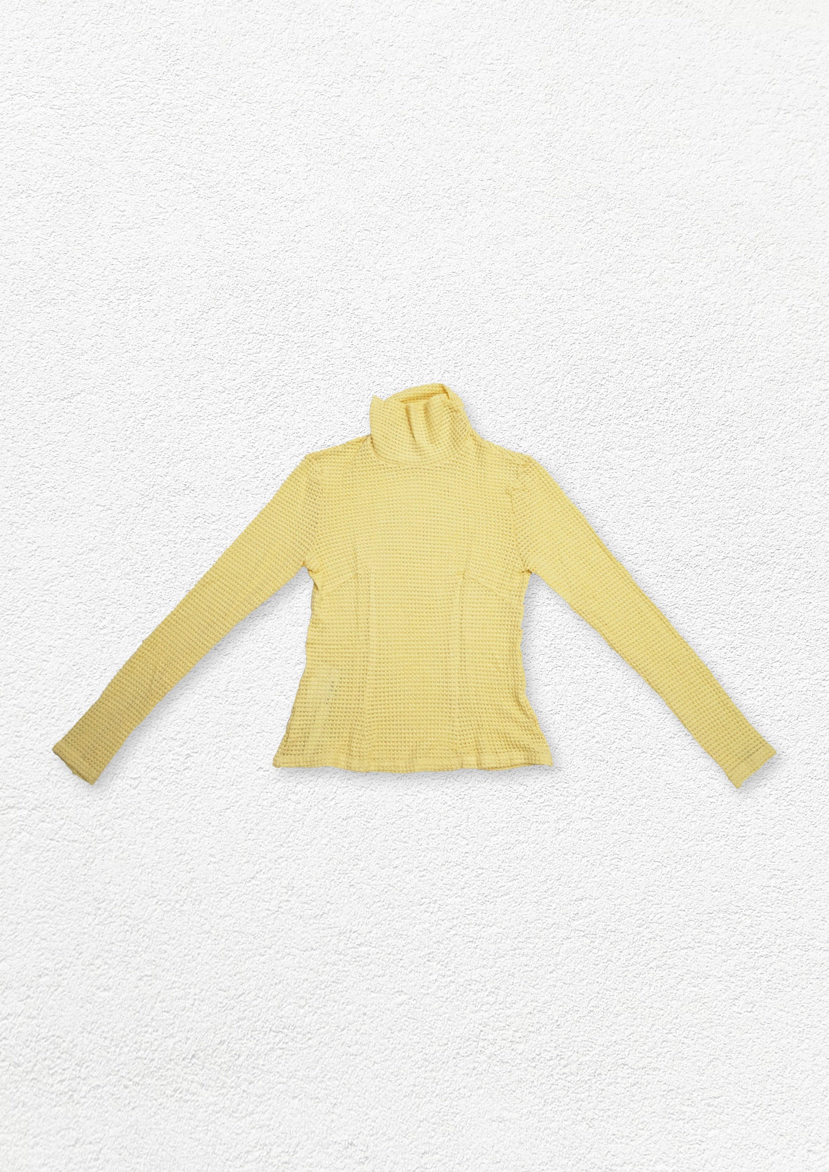 Turtleneck knit top in daisy yellow