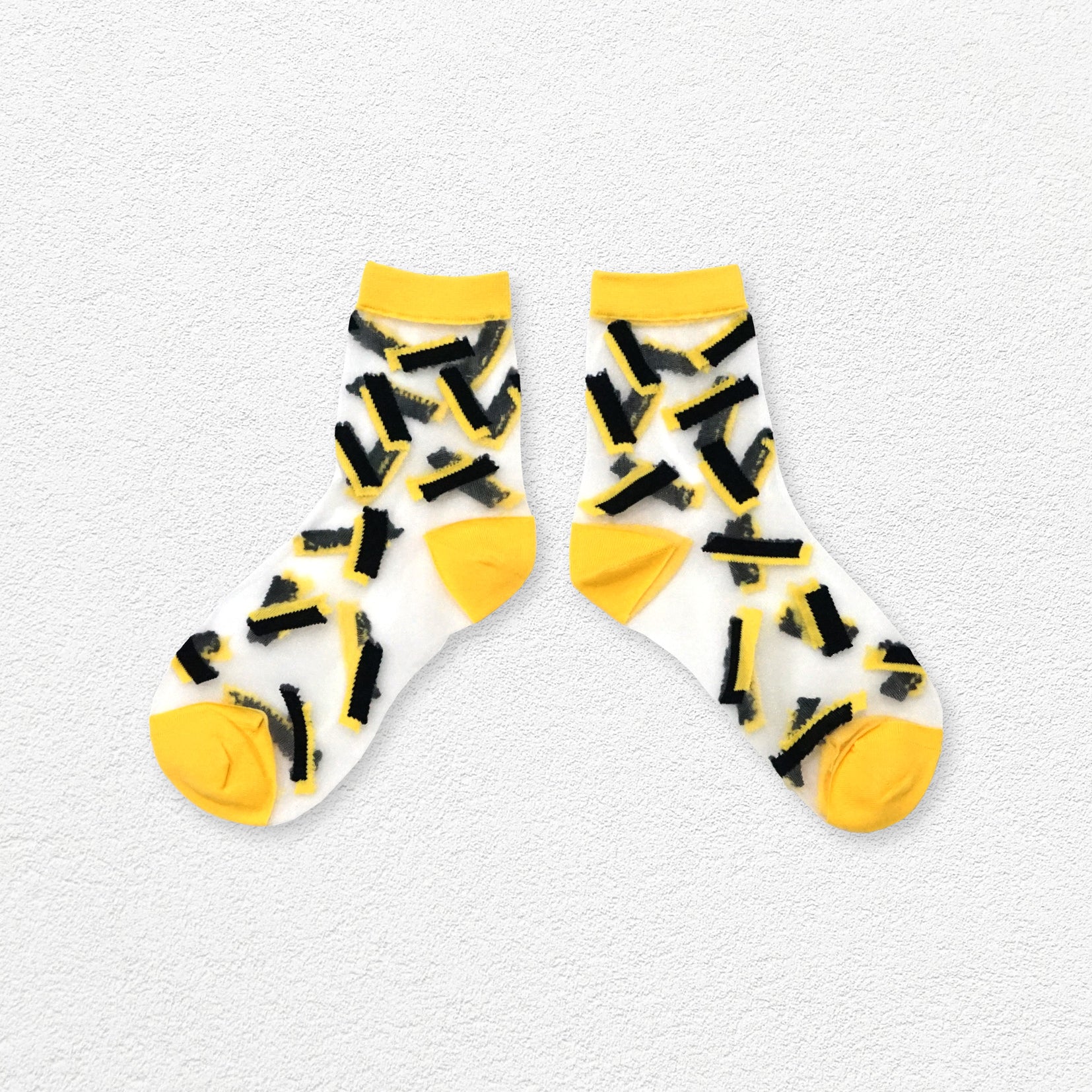 Segments sheer ankle sock - yellow