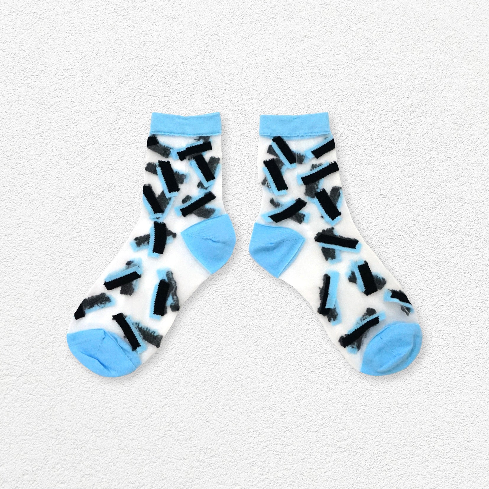 Segments sheer ankle sock - sky blue
