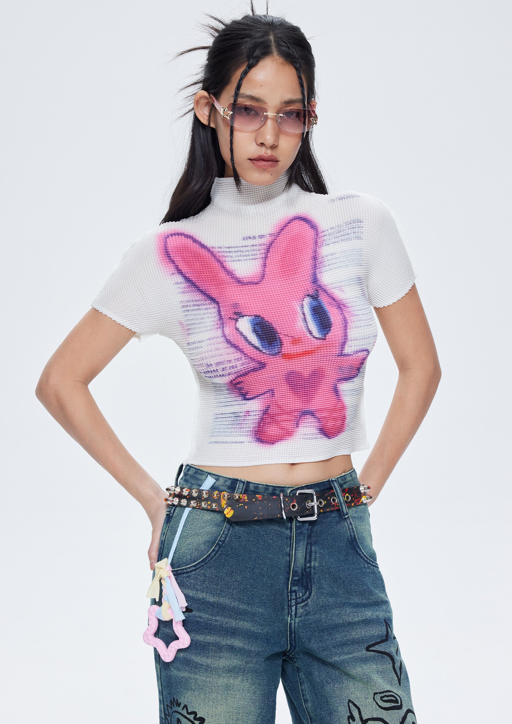 Pink bunny crinkle stretch crop tee - white