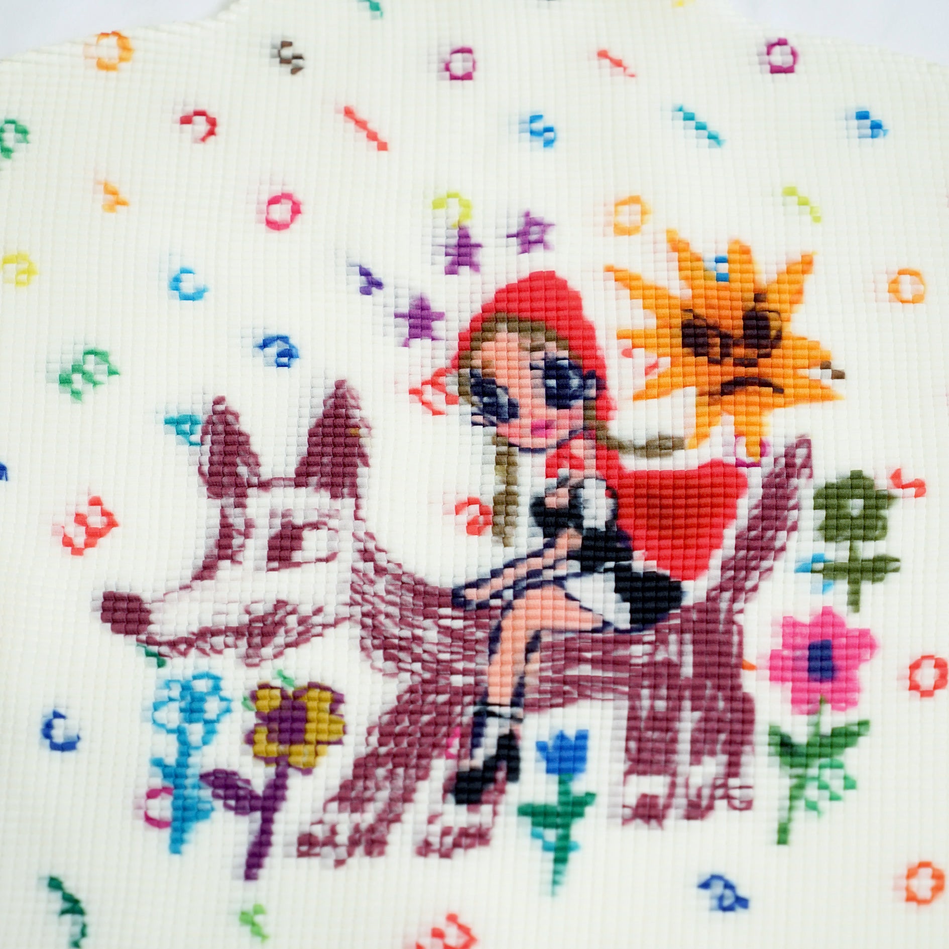 Little Red Riding Hood crinkle stretch crop tee - off-white