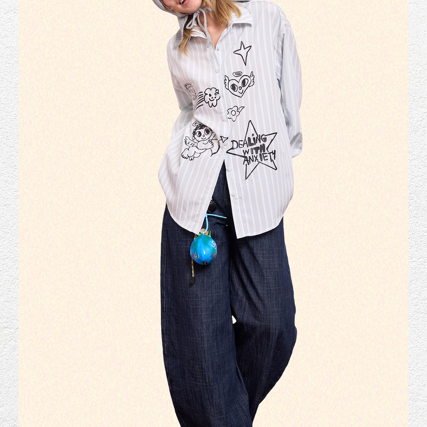 *SAMPLE* Illustration striped oversized shirt - light gray