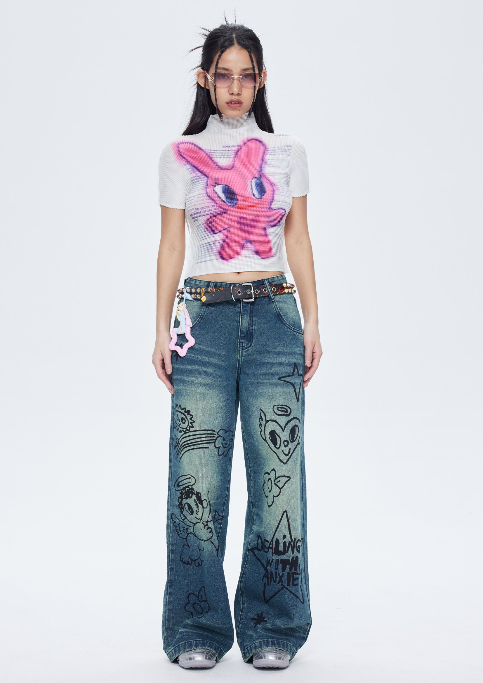 Pink bunny crinkle stretch crop tee - white