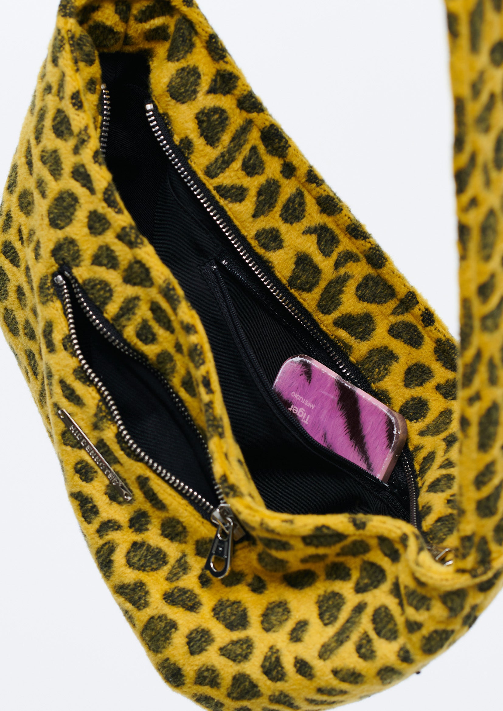 Leopard woollen shoulder/crossbody dumpling bag – Future Fusion Online