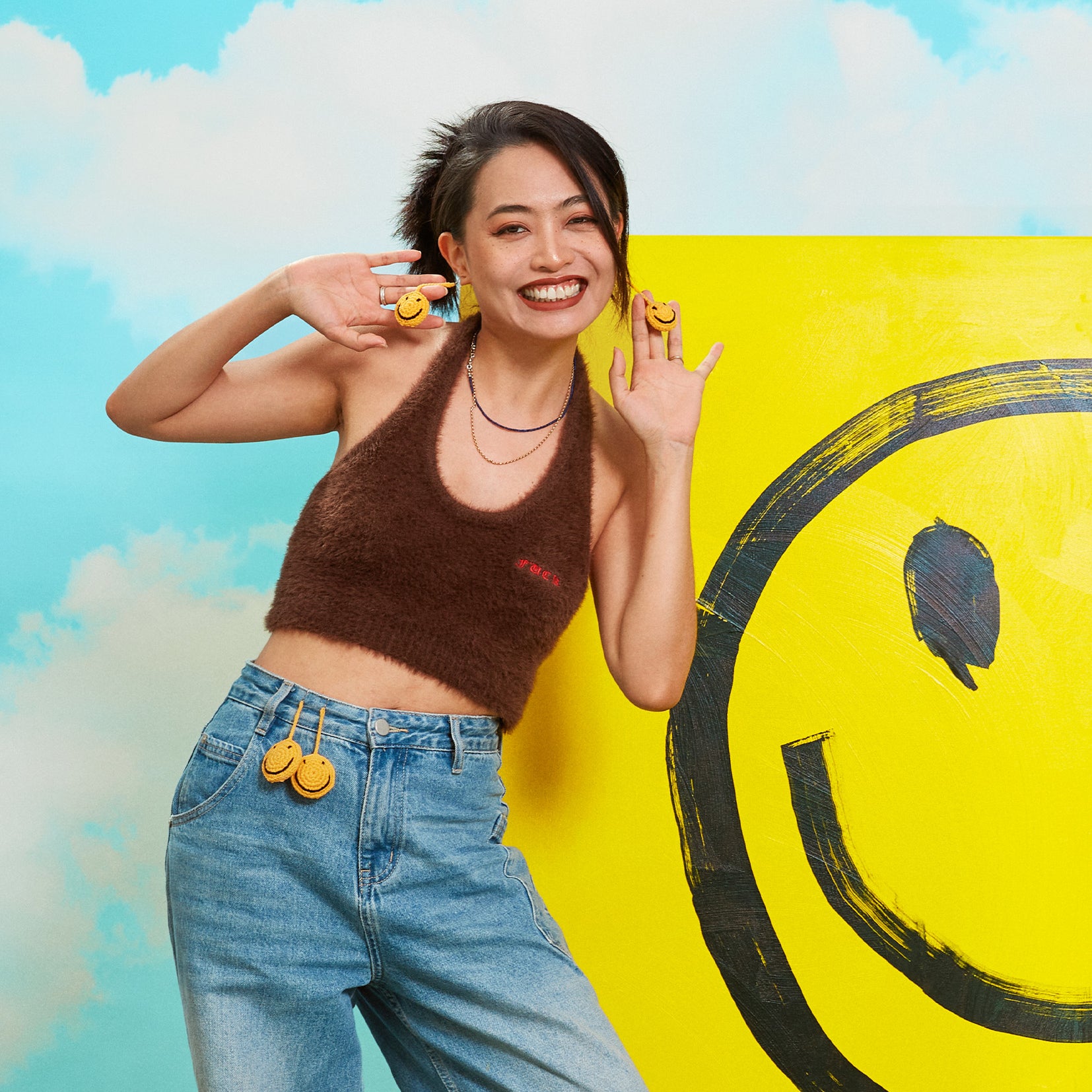 Smiley crochet earrings - yellow