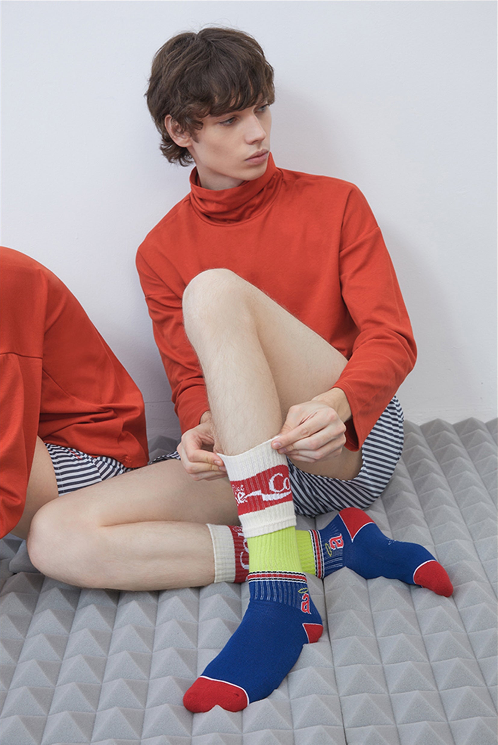 Detachable splice over-the-calf sock in 3 colours