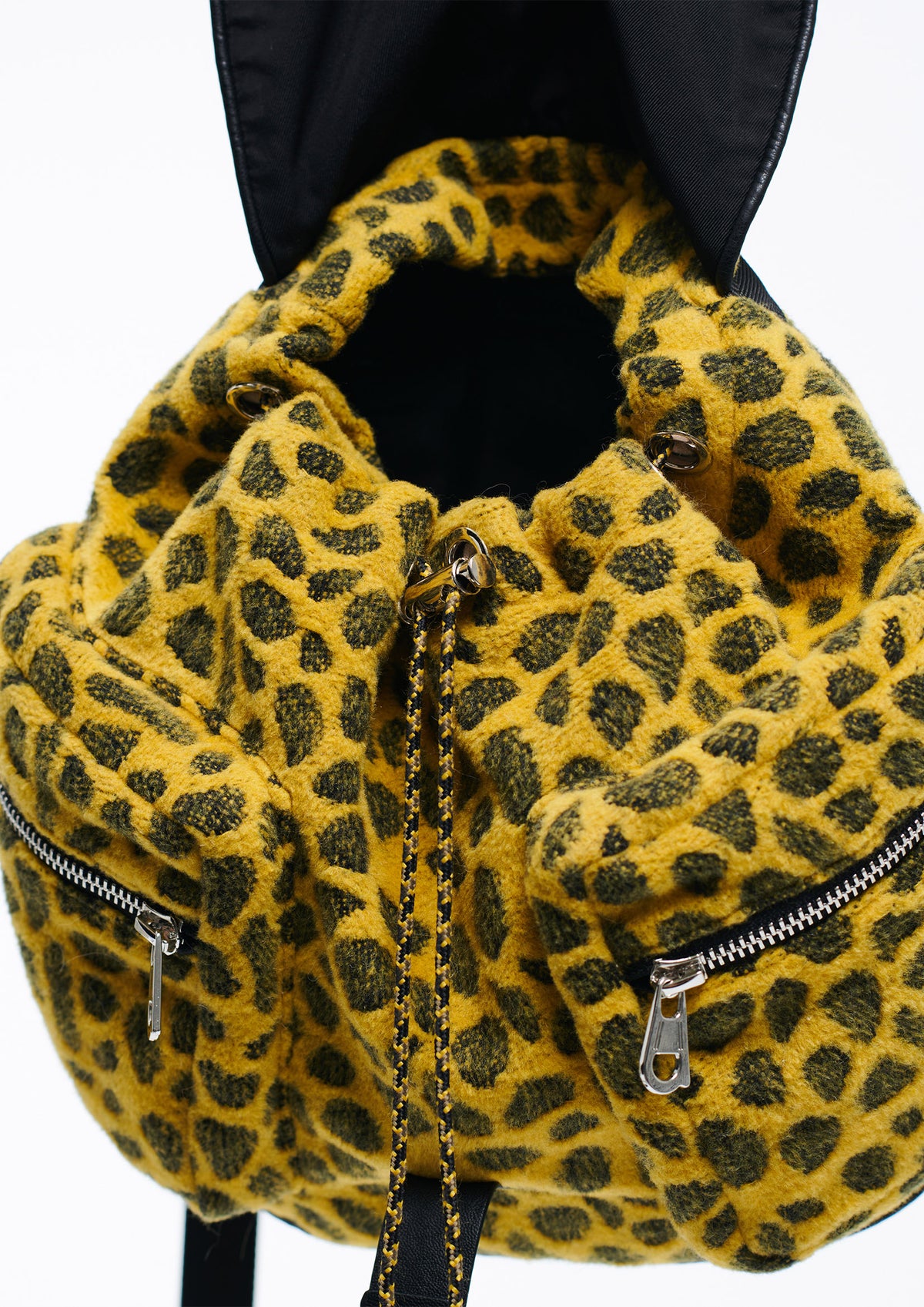 Leopard woollen backpack – Future Fusion Online