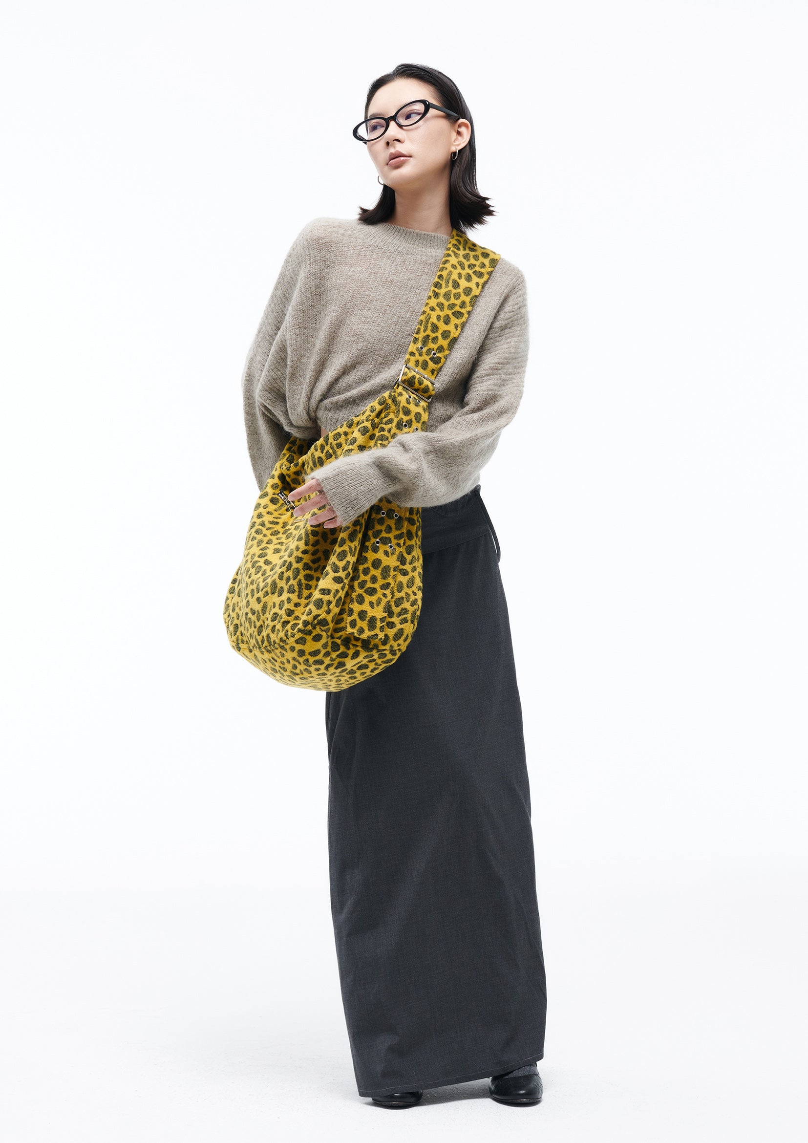Leopard unisex woollen shoulder/crossbody hobo bag – Future