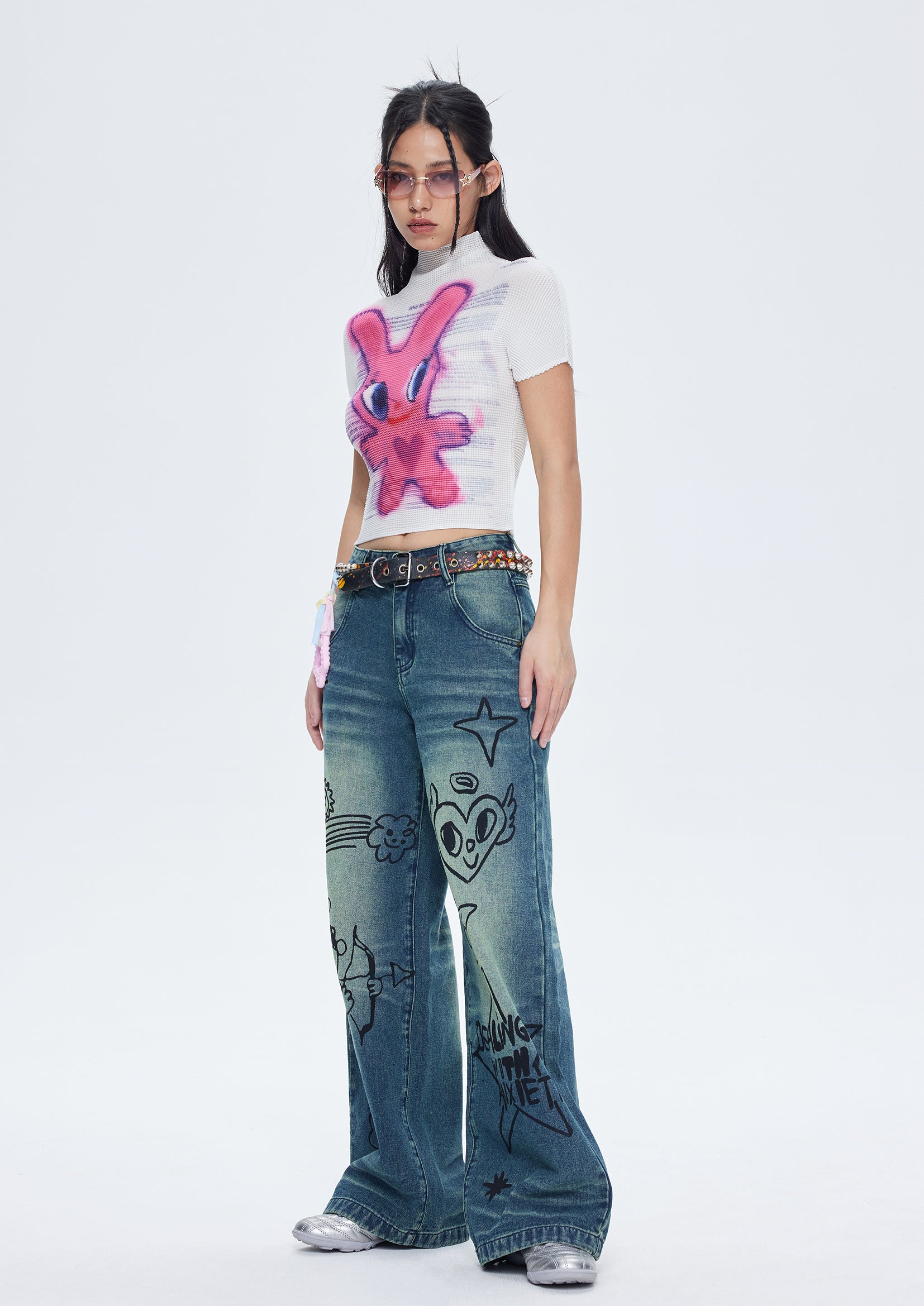 Pink bunny crinkle stretch crop tee - white