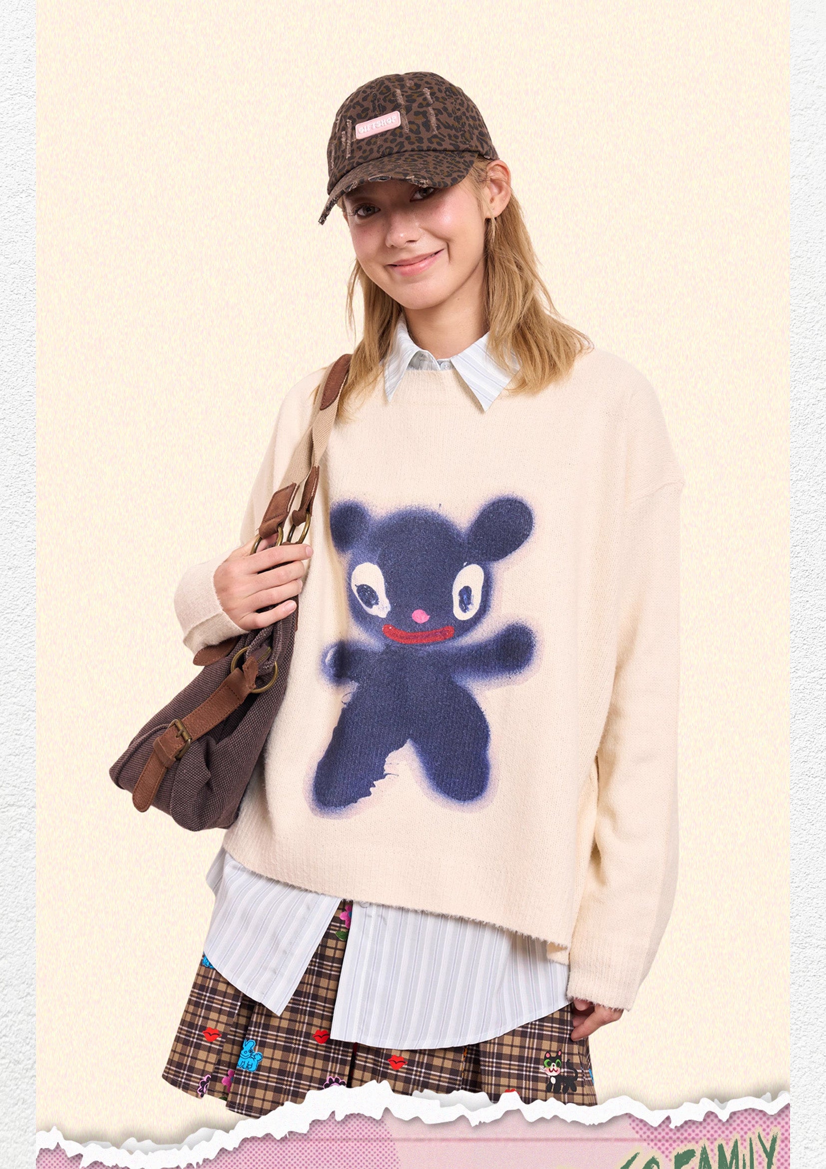 Black bear unisex knit jumper - beige