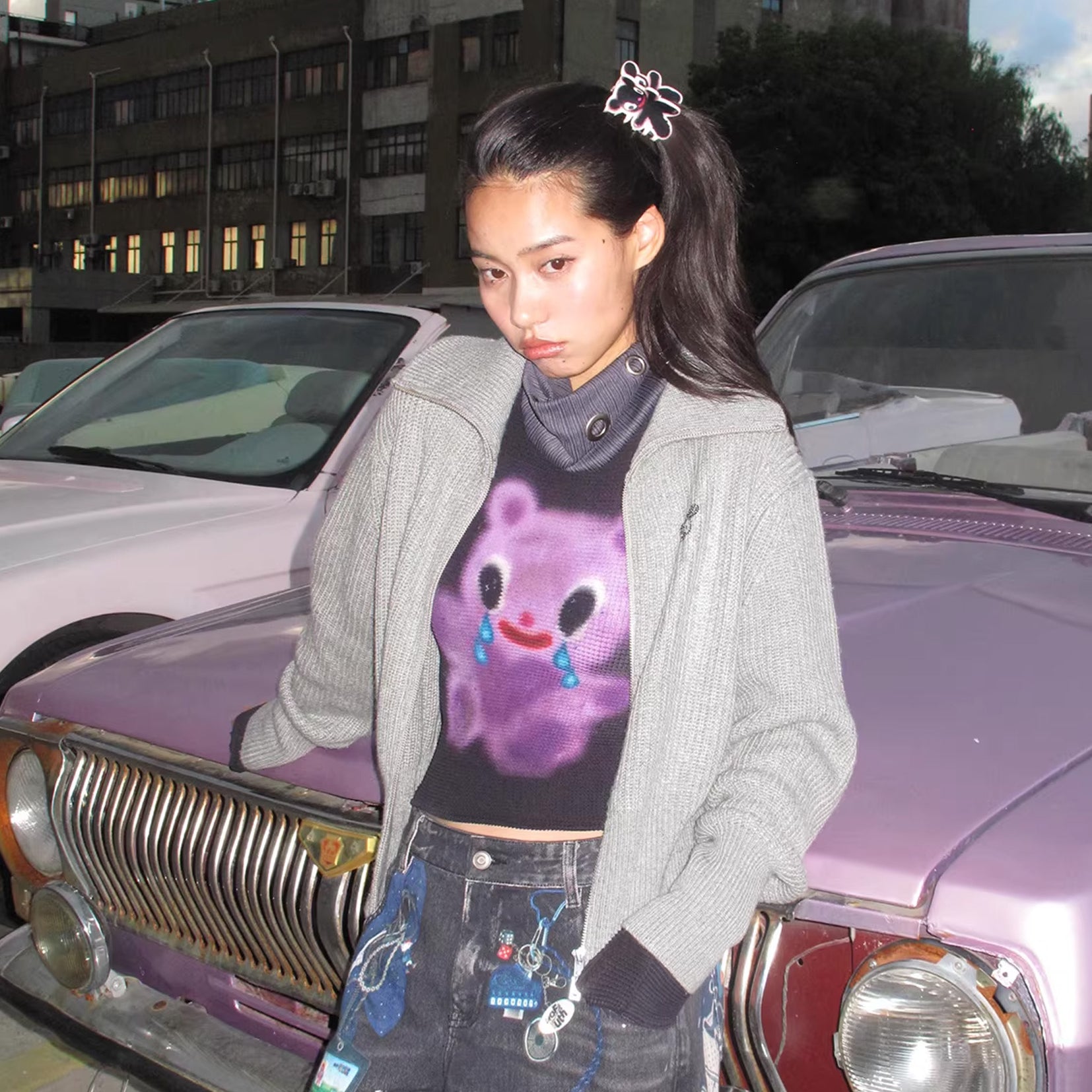 Purple bear crinkle stretch tee - black