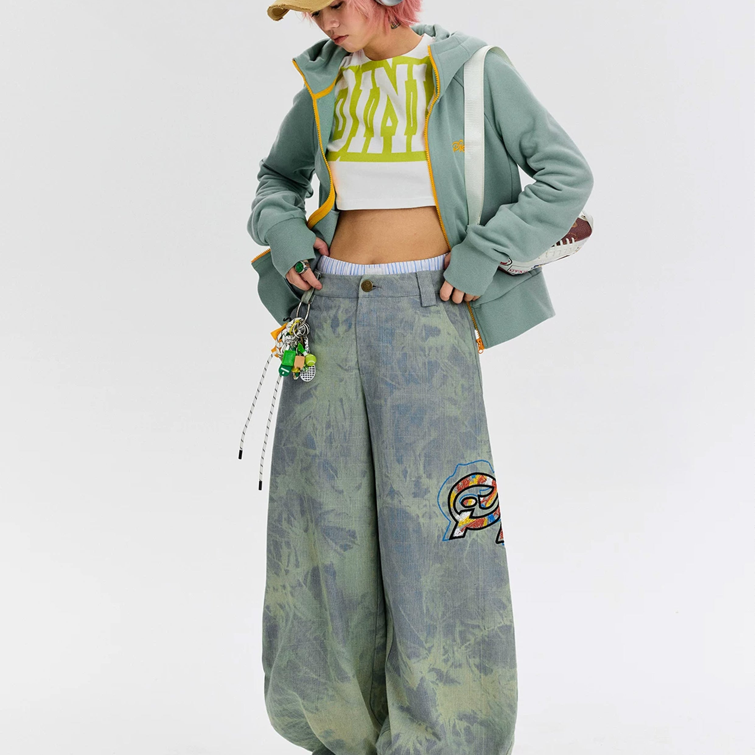 Tie dye bleach baggy barrel jeans - sun-faded blue