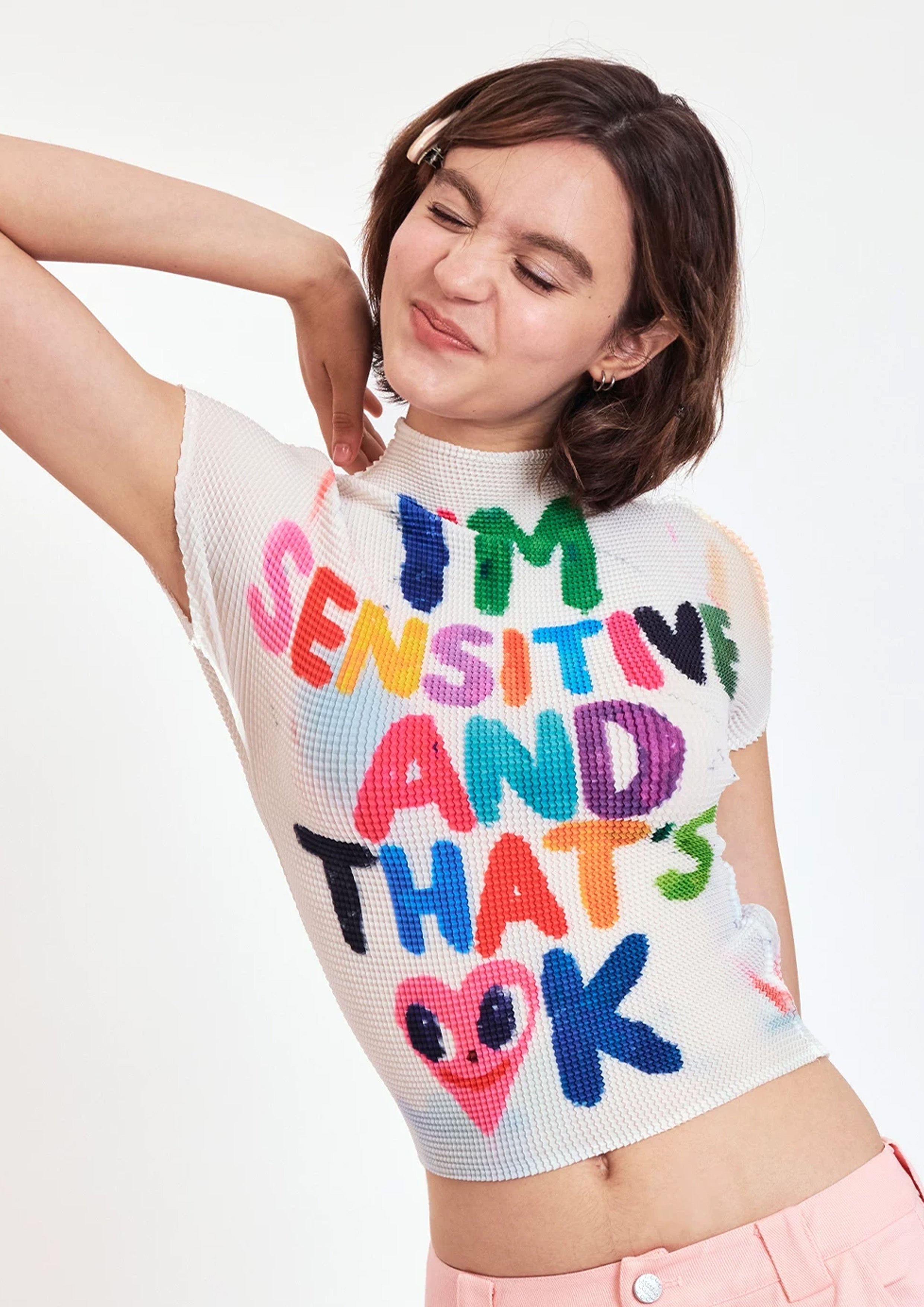 Typography crinkle stretch crop tee - white