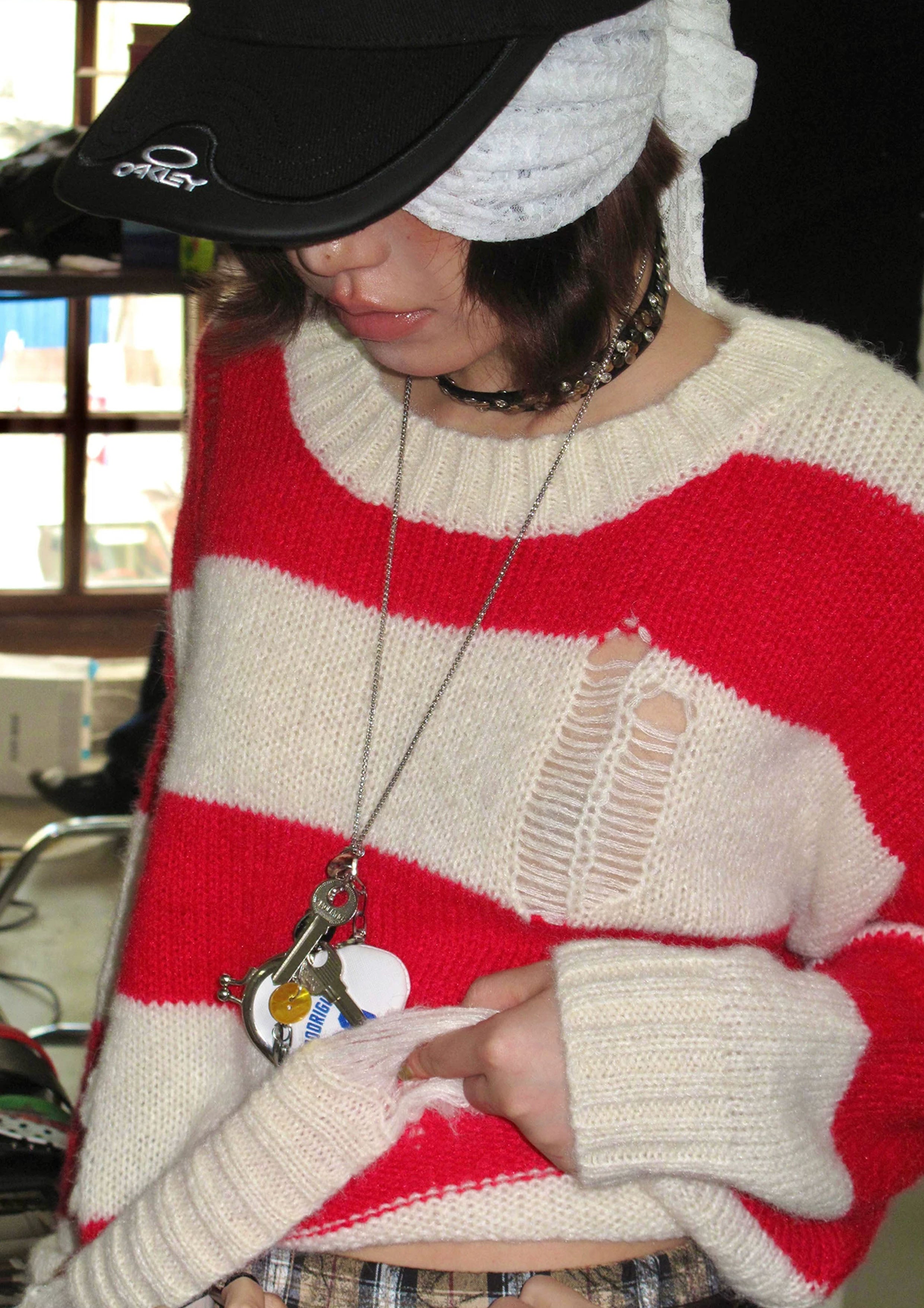 Striped distressed knit jumper - red & white
