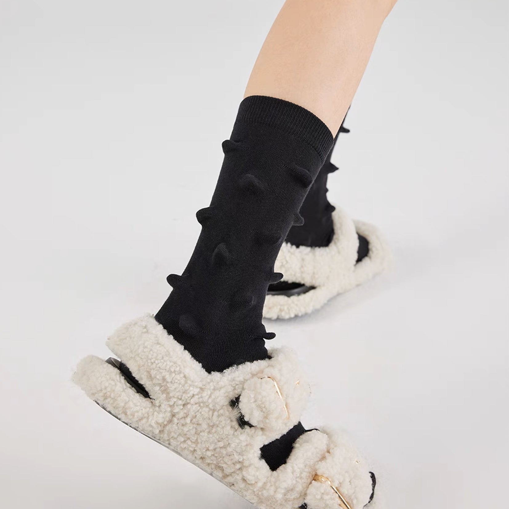 Hedgehog bumpy mid-calf sock - black