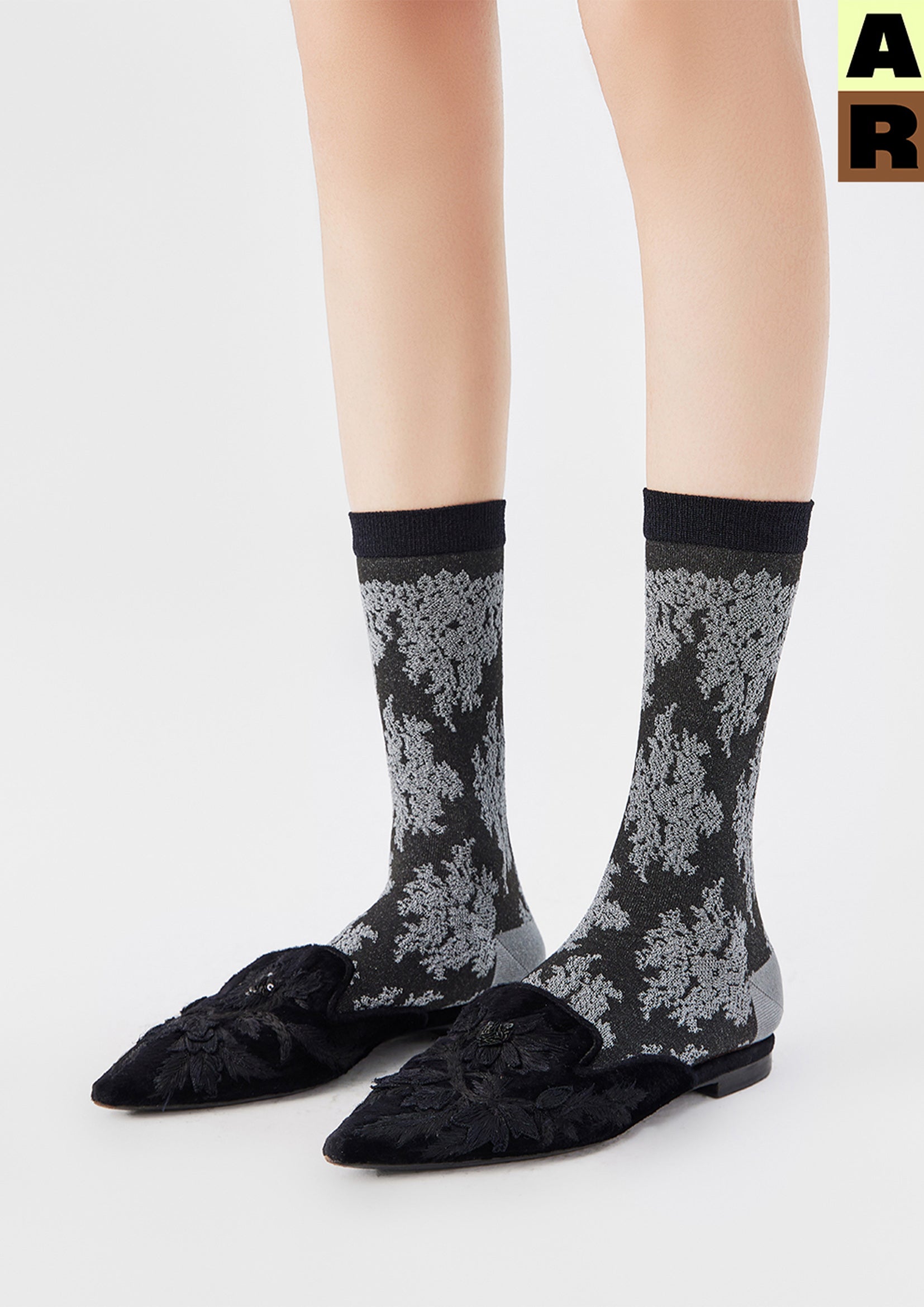 Lace jacquard mid-calf sock - black