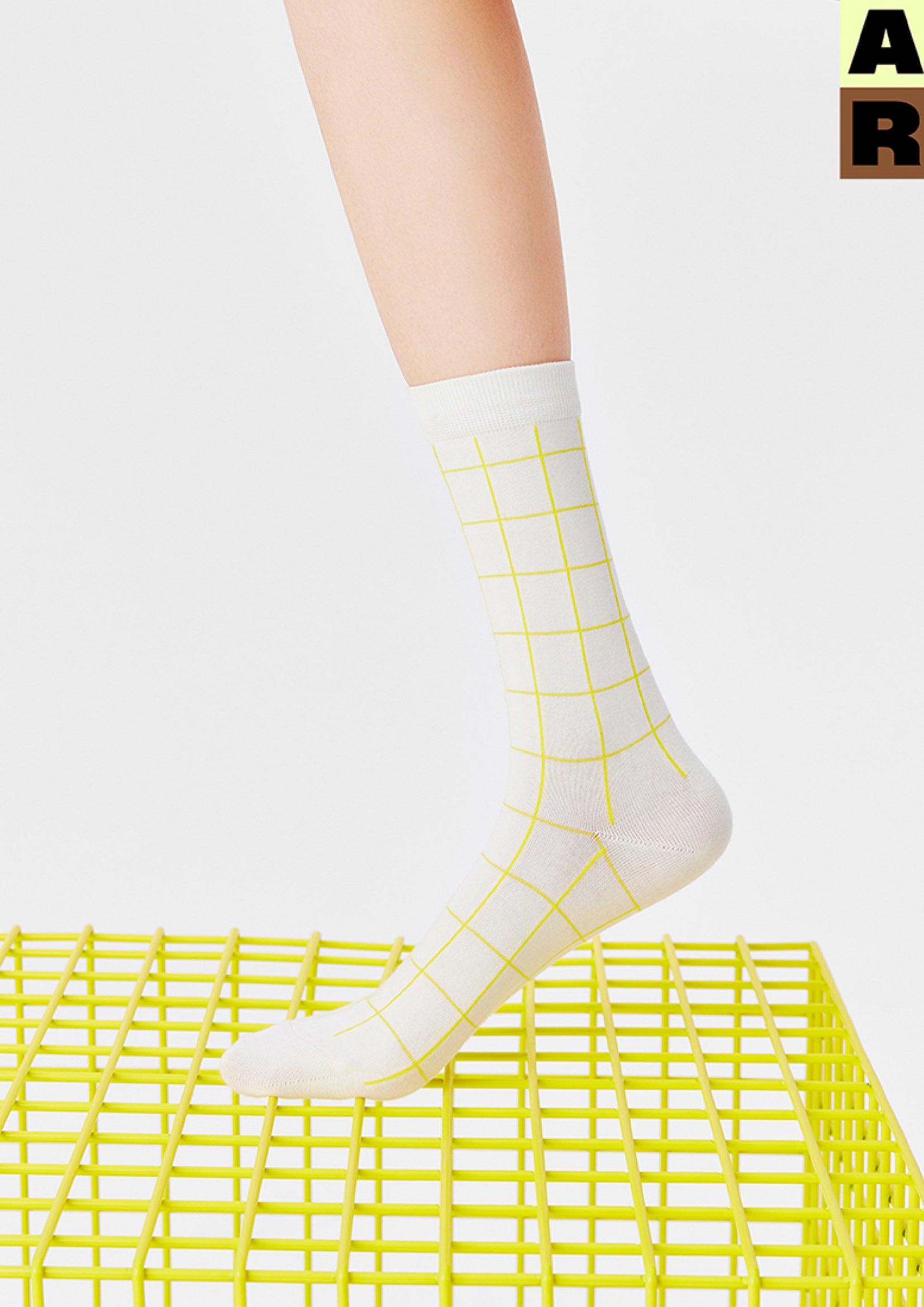 Grid mid-calf sock - yellow