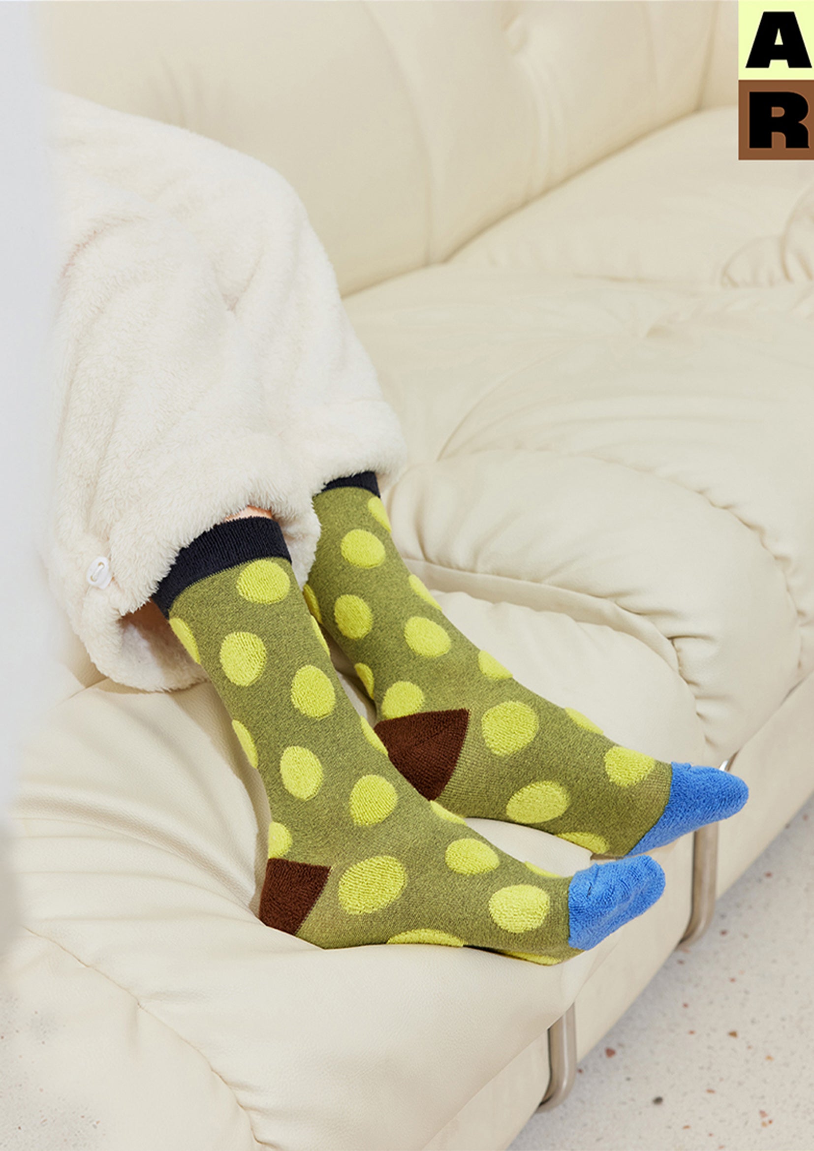 Terry polka dot mid-calf sock - flax yellow