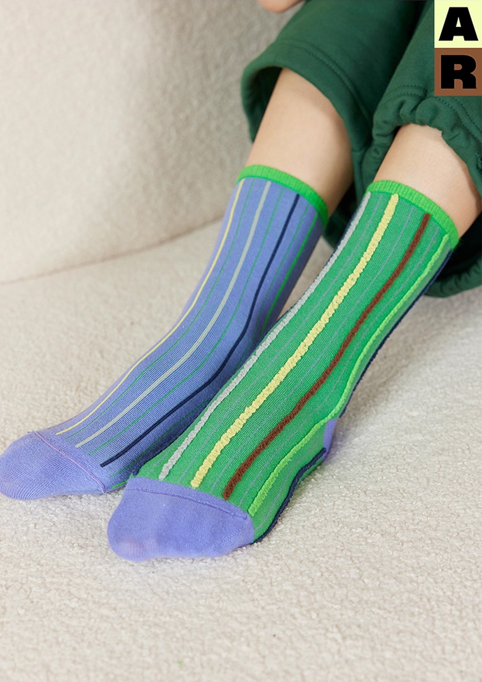 Reversible stripe mid-calf socks - jade & cornflower