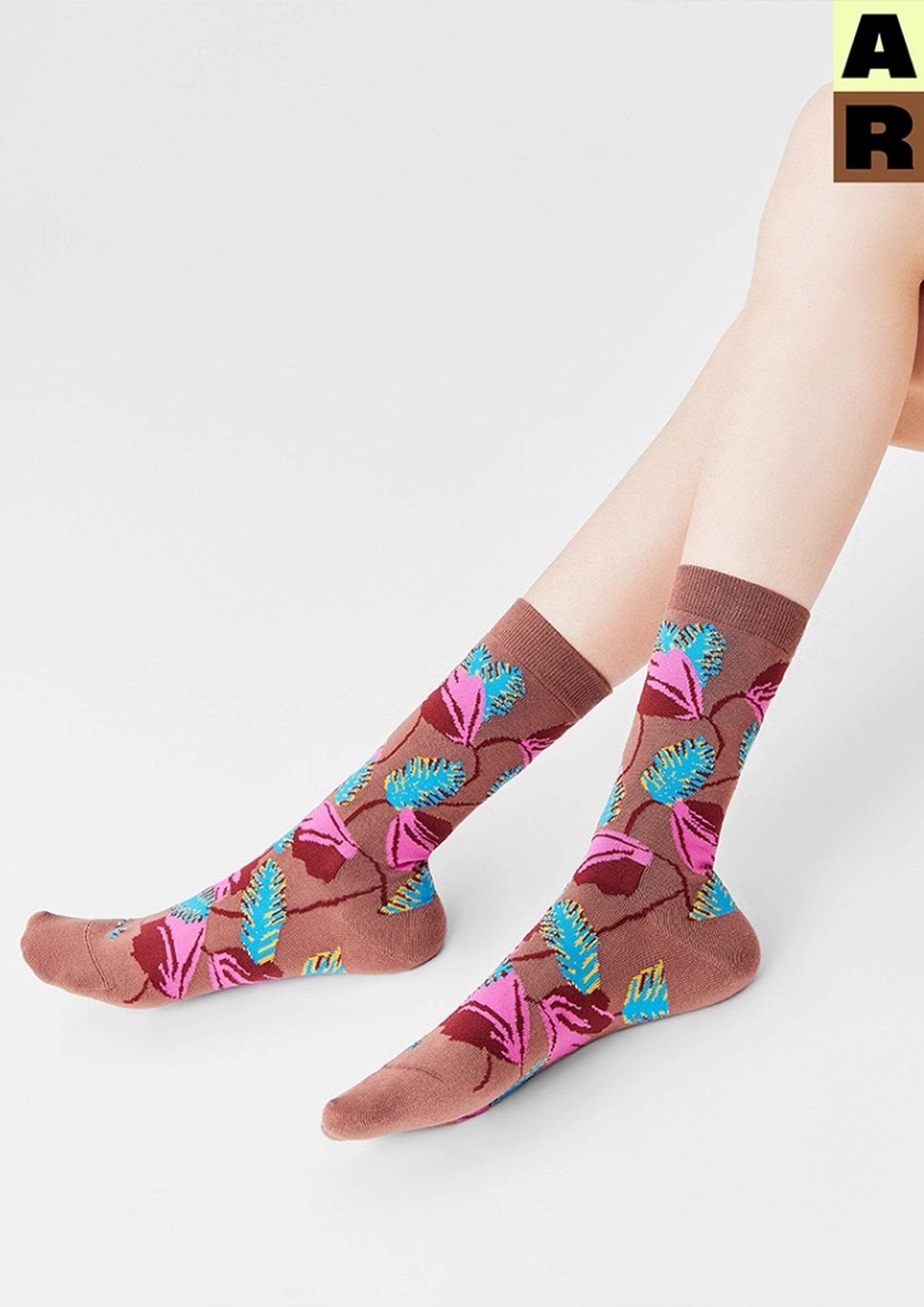 Floral mid-calf socks - cocoa