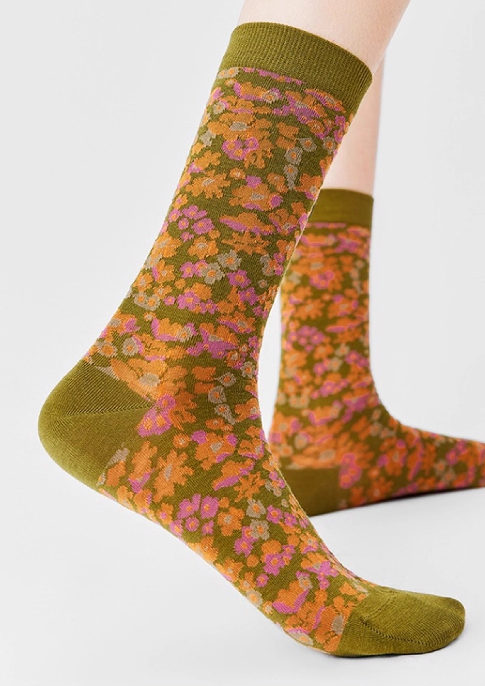 Floral mid-calf socks - olive