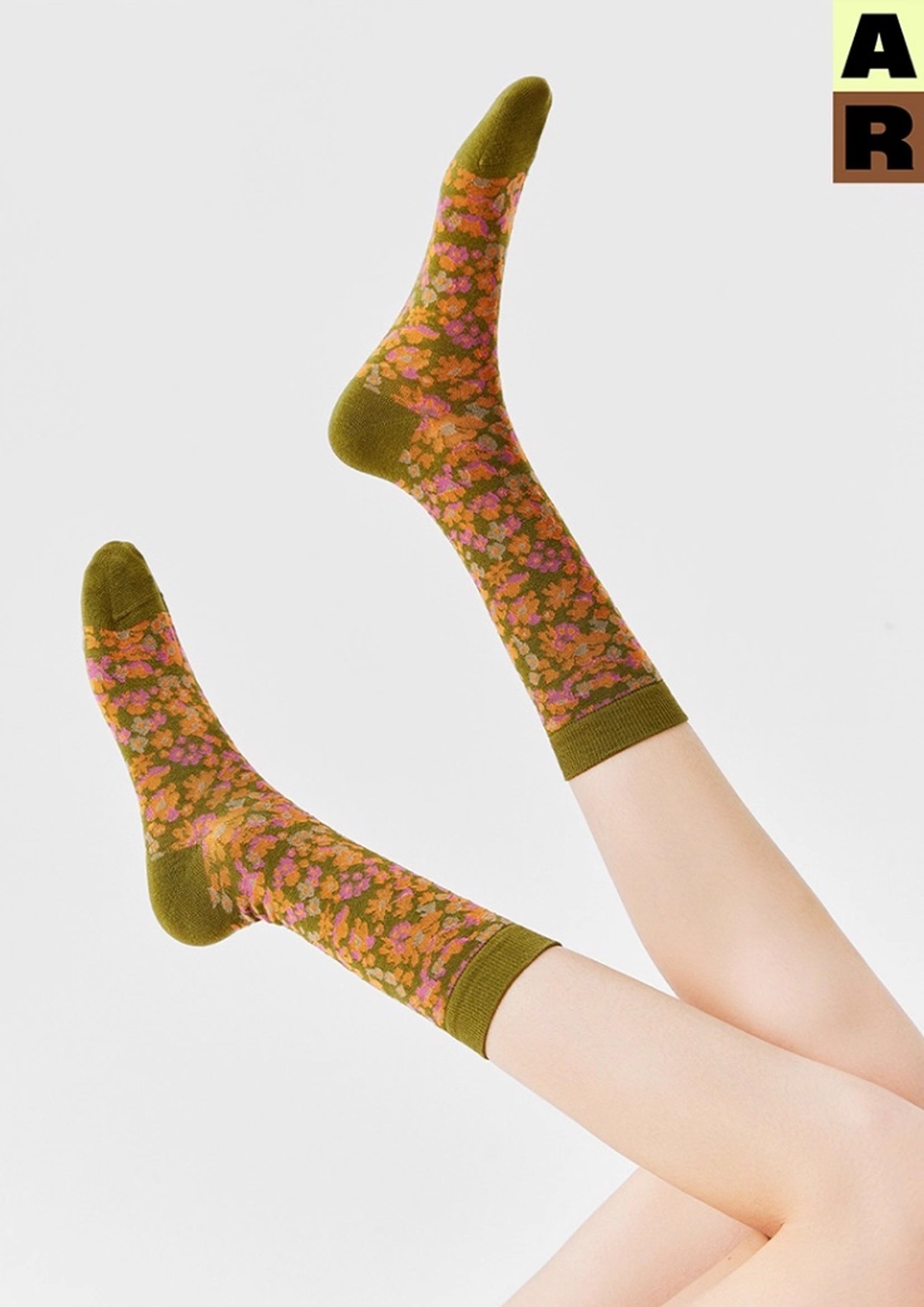 Floral mid-calf socks - olive