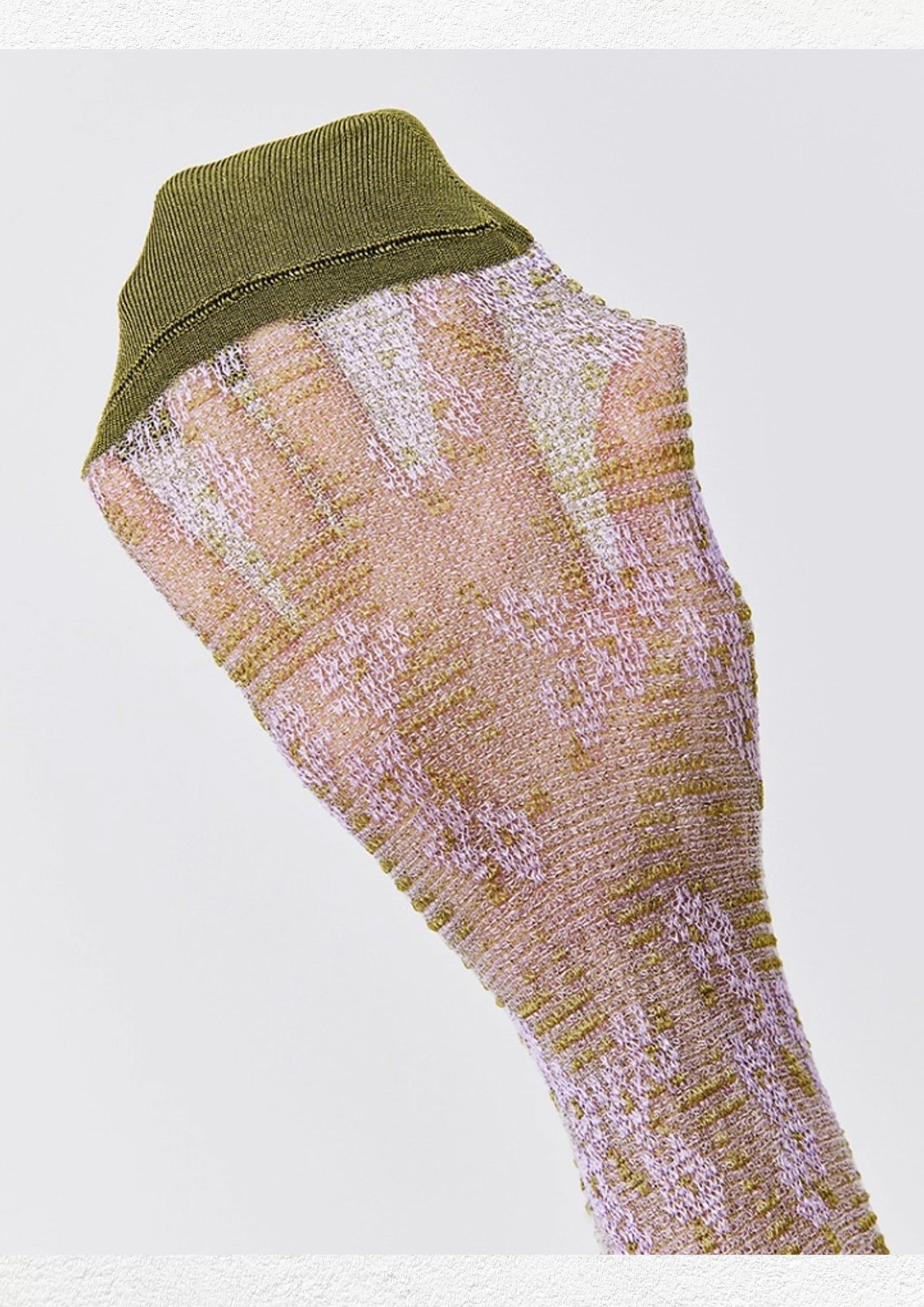 Lace jacquard floral mid-calf socks - wisteria gold