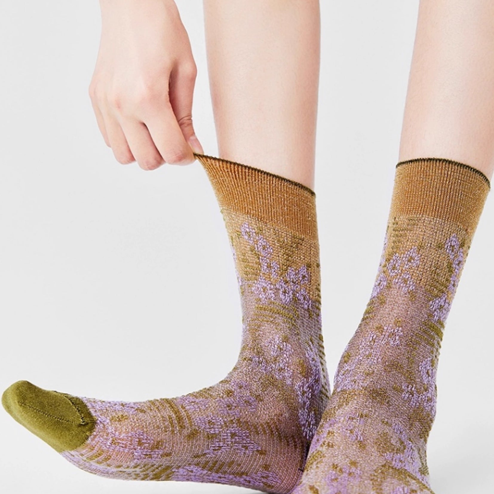 Lace jacquard floral mid-calf socks - wisteria gold