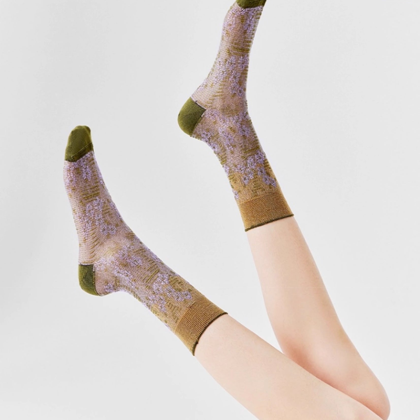 Lace jacquard floral mid-calf socks - wisteria gold
