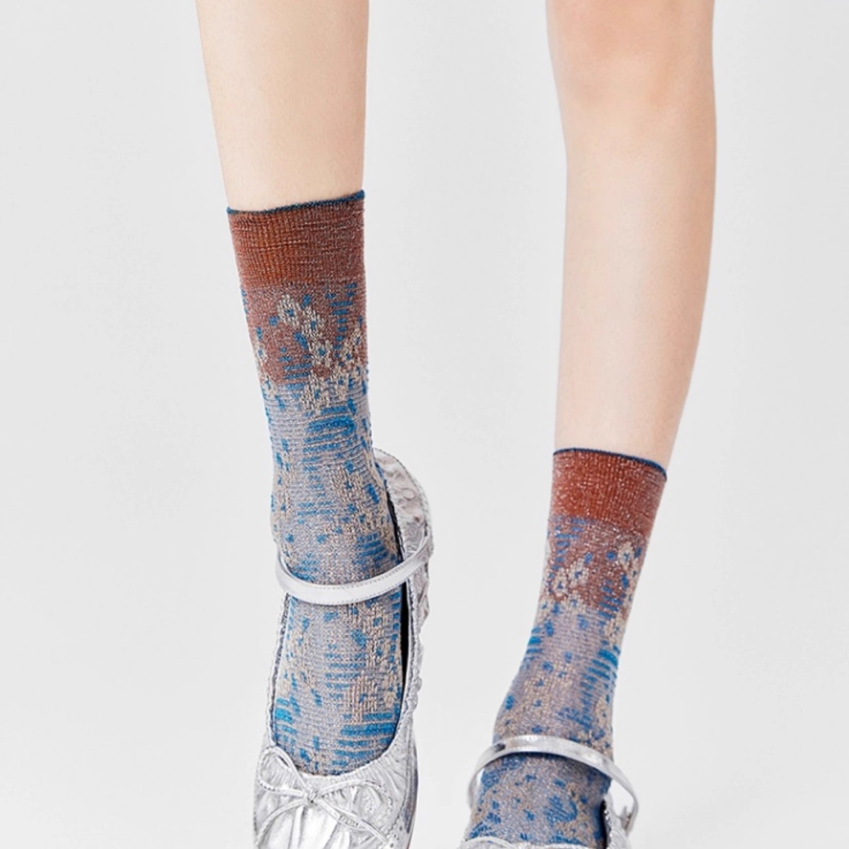 Lace jacquard floral mid-calf socks - shadow blue