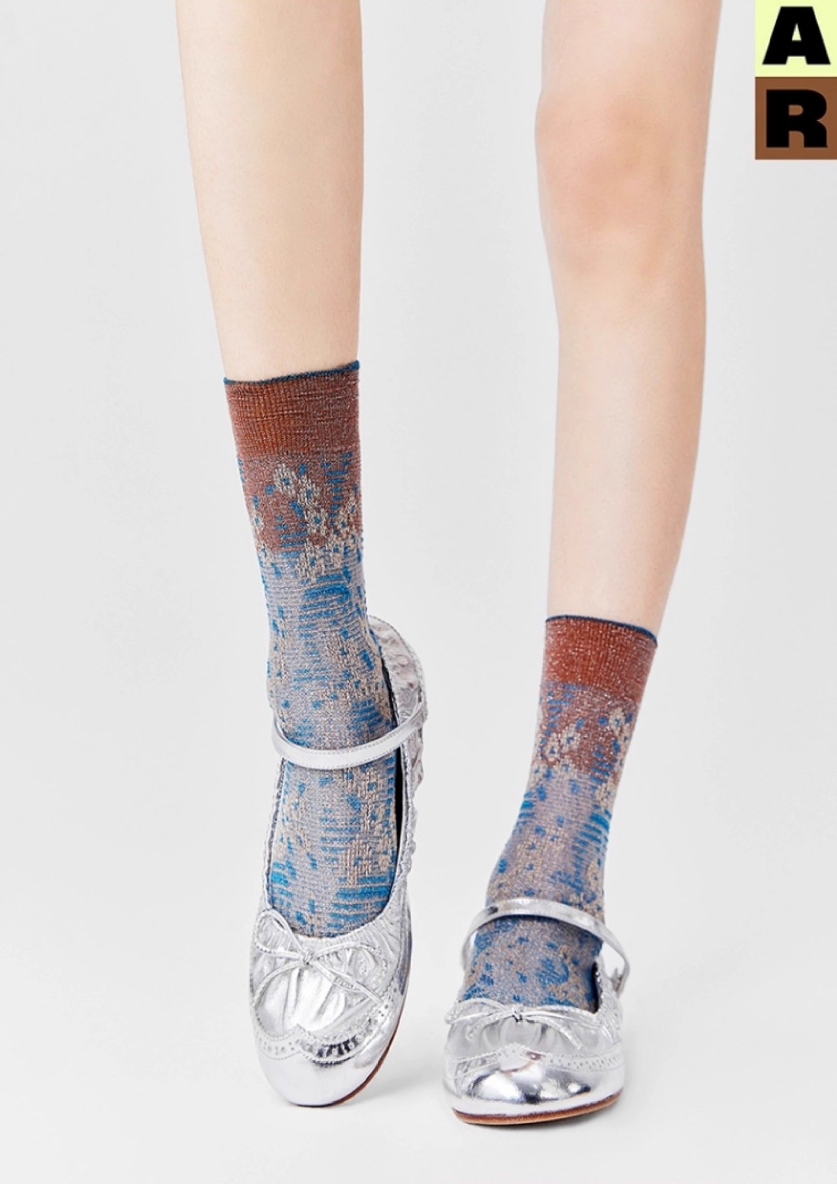 Lace jacquard floral mid-calf socks - shadow blue