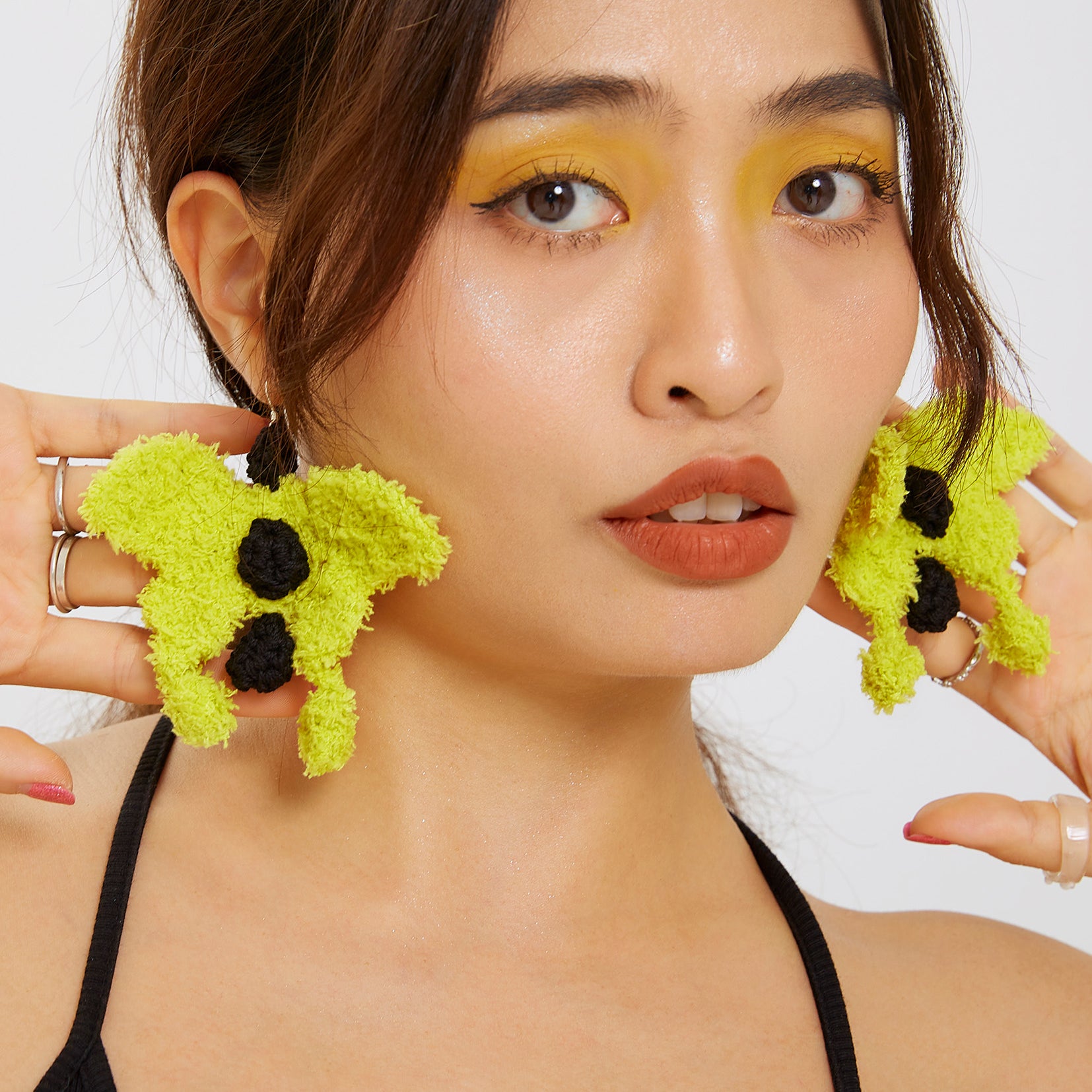 Butterfly crochet earrings - lime