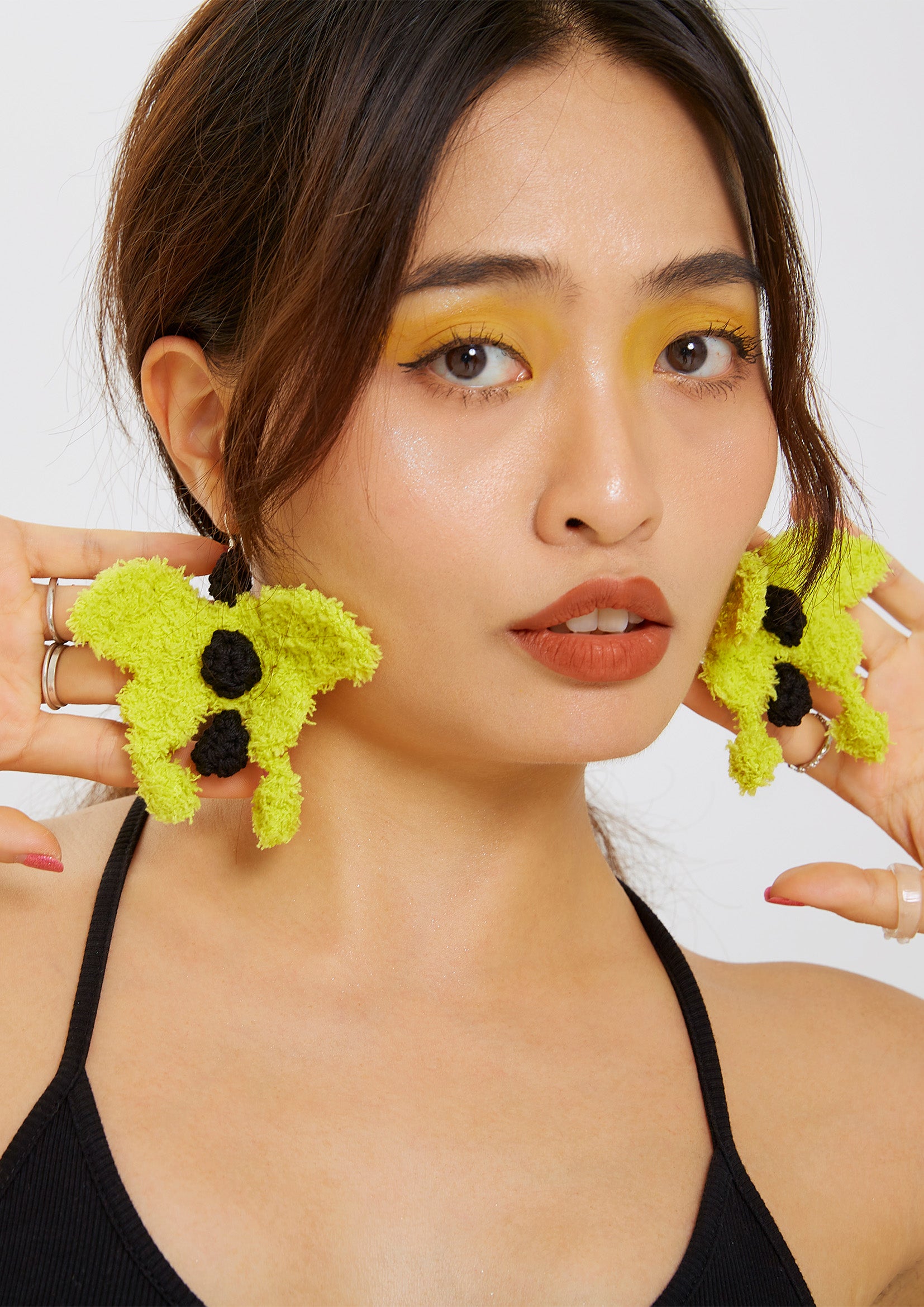 Butterfly crochet earrings - lime