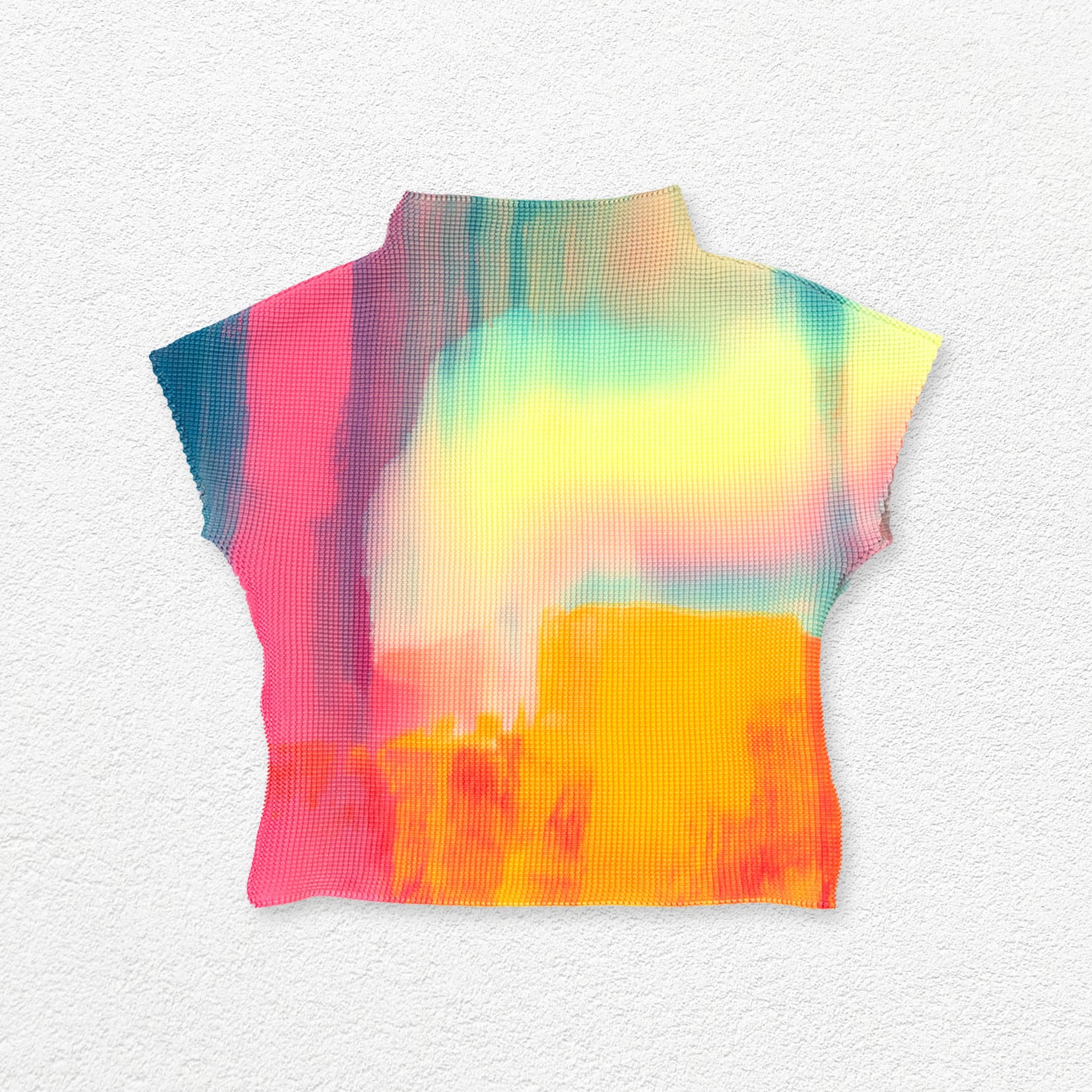 'Rainbow' crinkle stretch crop tee - pink