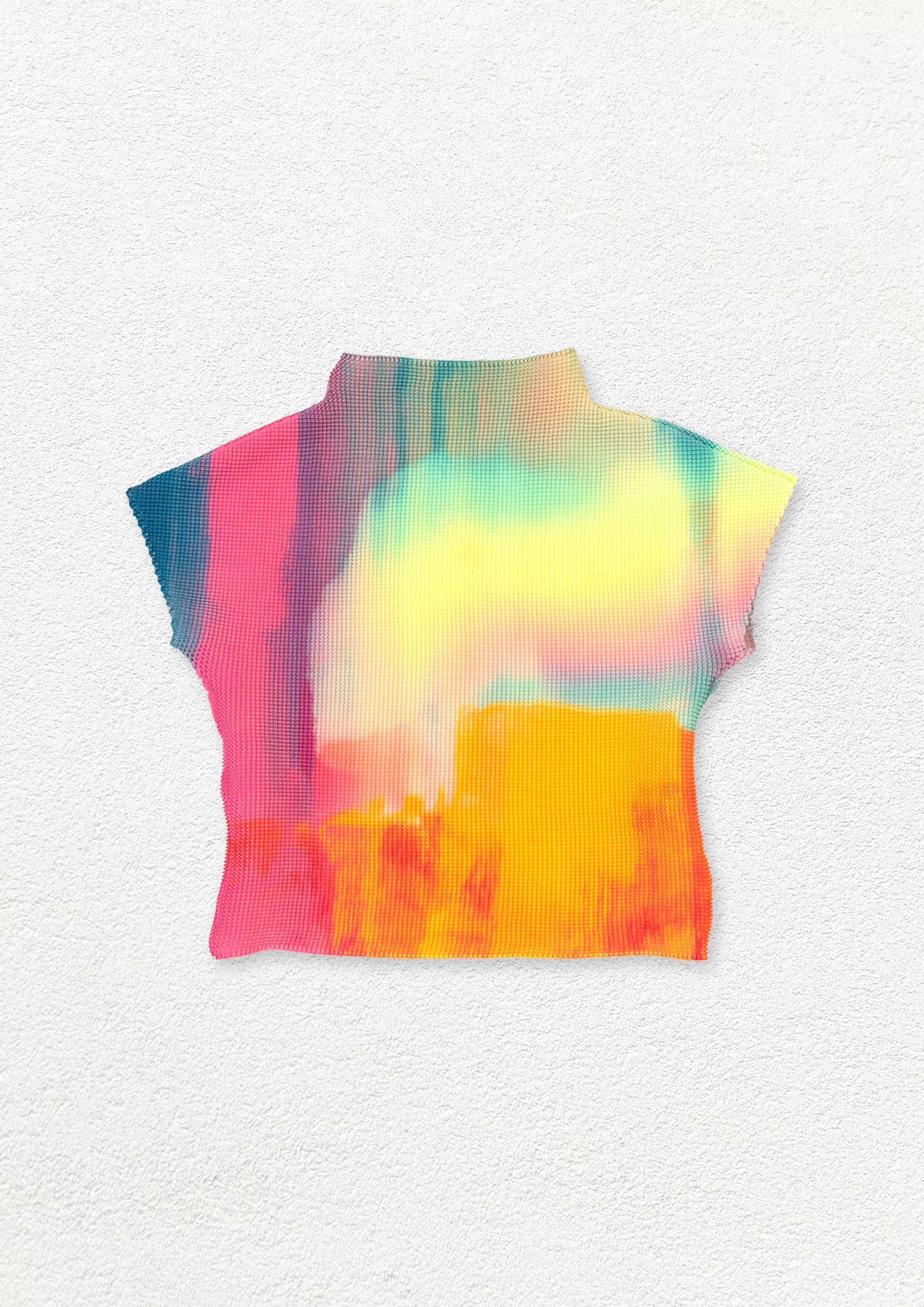'Rainbow' crinkle stretch crop tee - pink