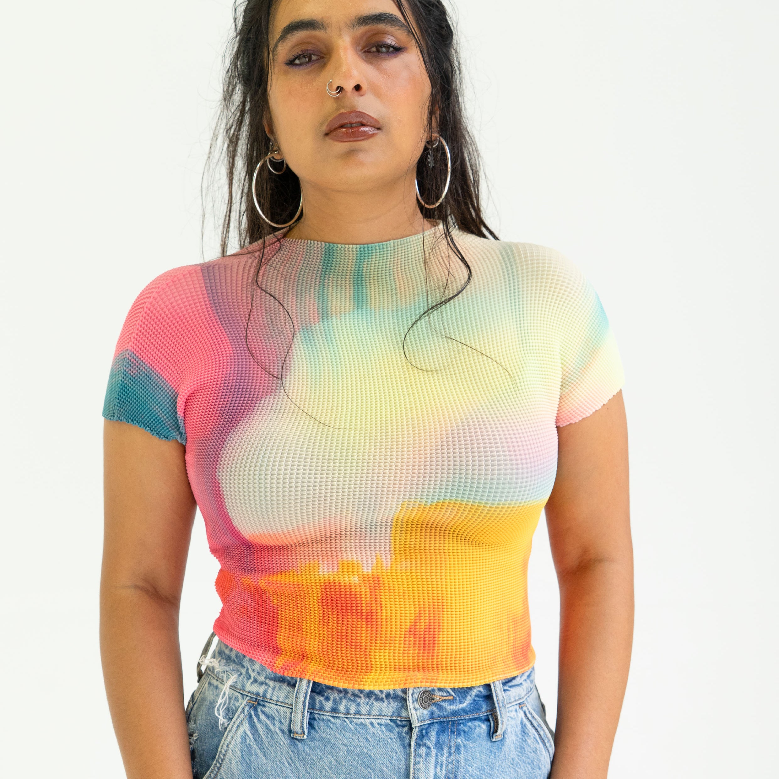 'Rainbow' crinkle stretch crop tee - pink