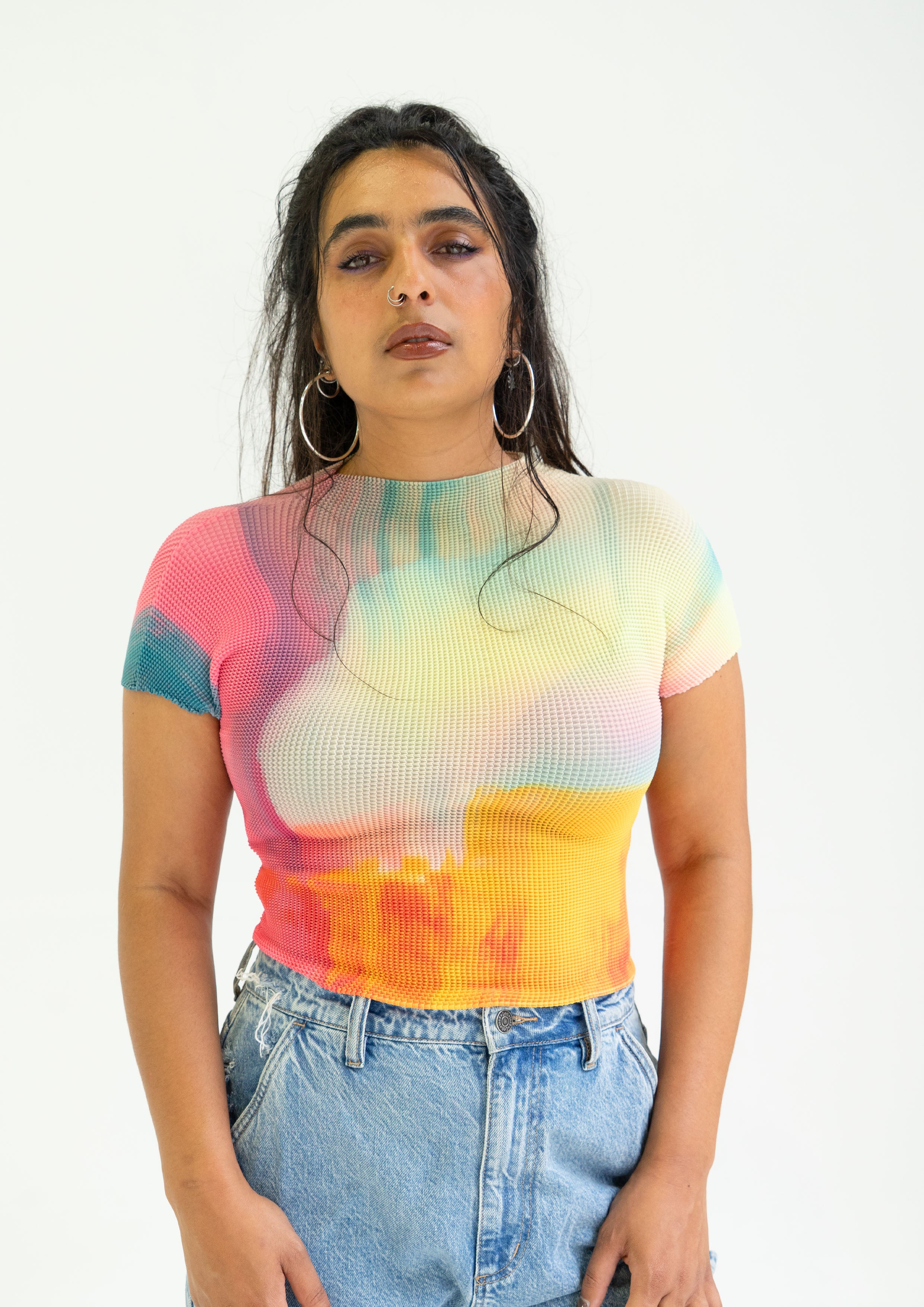 'Rainbow' crinkle stretch crop tee - pink