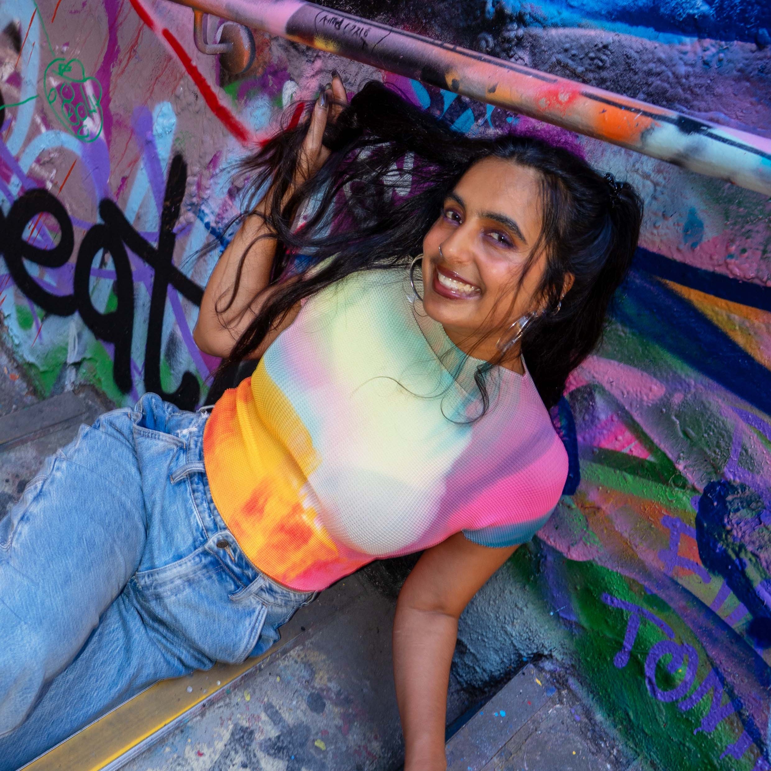 'Rainbow' crinkle stretch crop tee - pink