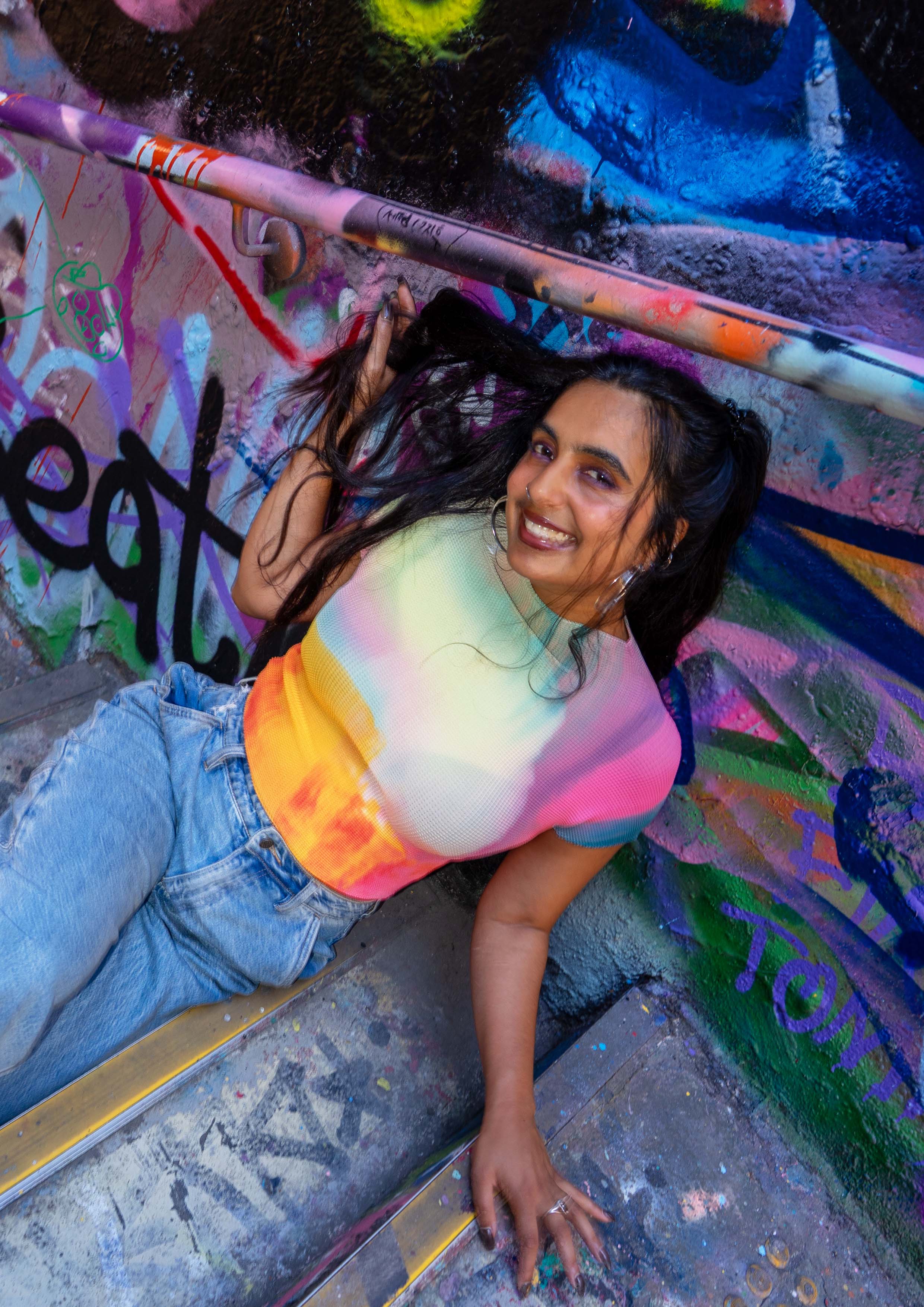 'Rainbow' crinkle stretch crop tee - pink