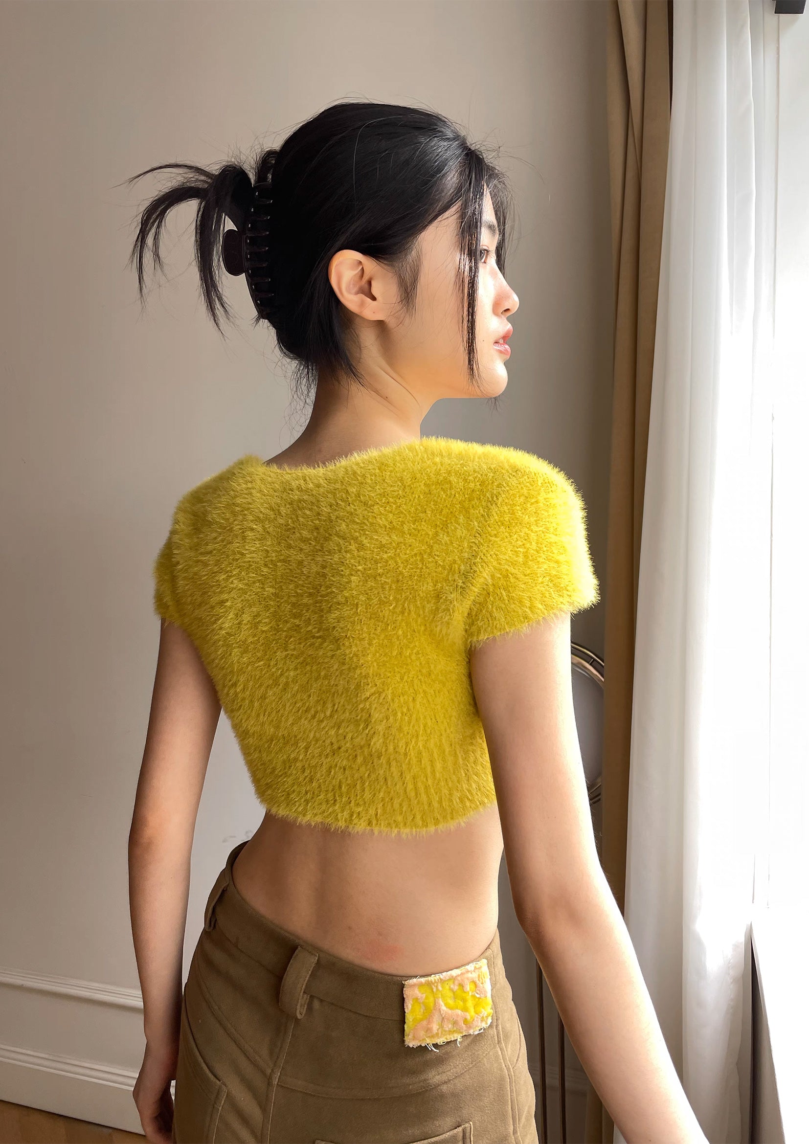 Fluffy knit crop cardigan - yellow