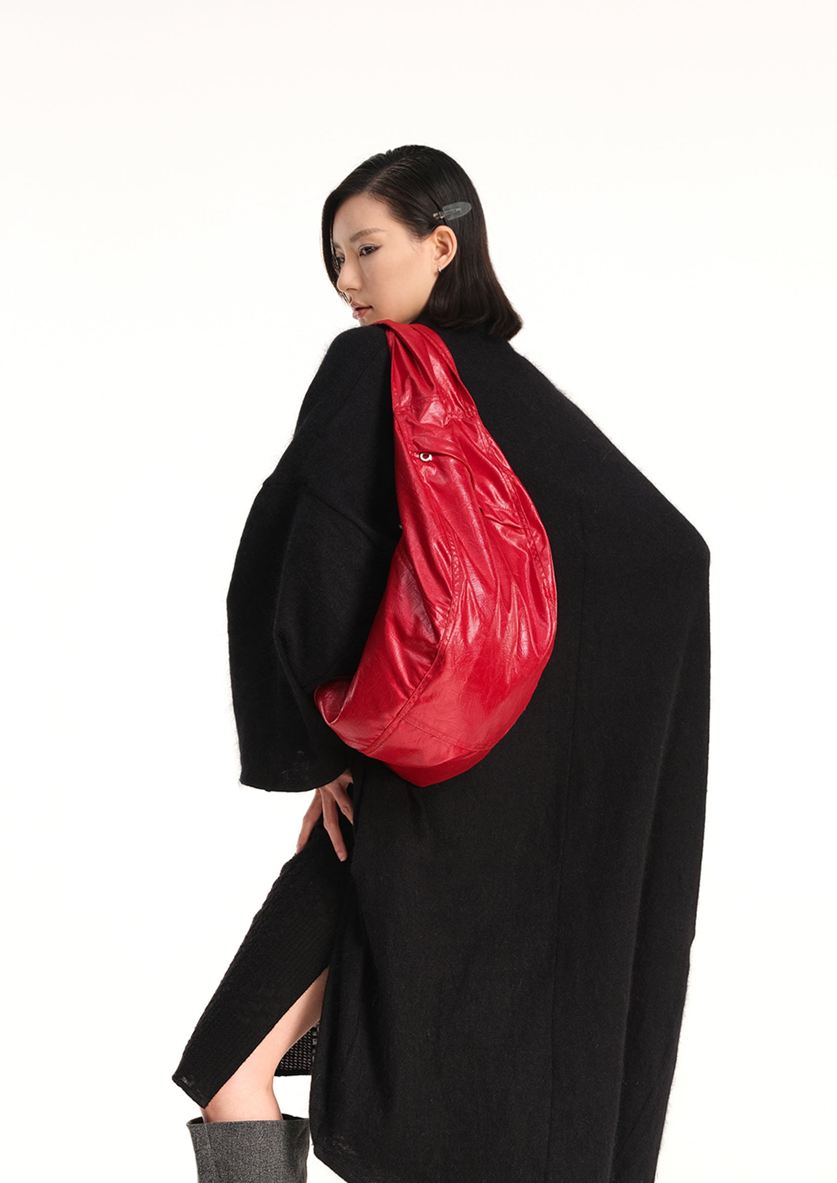 Vegan leather large dumpling bag - red