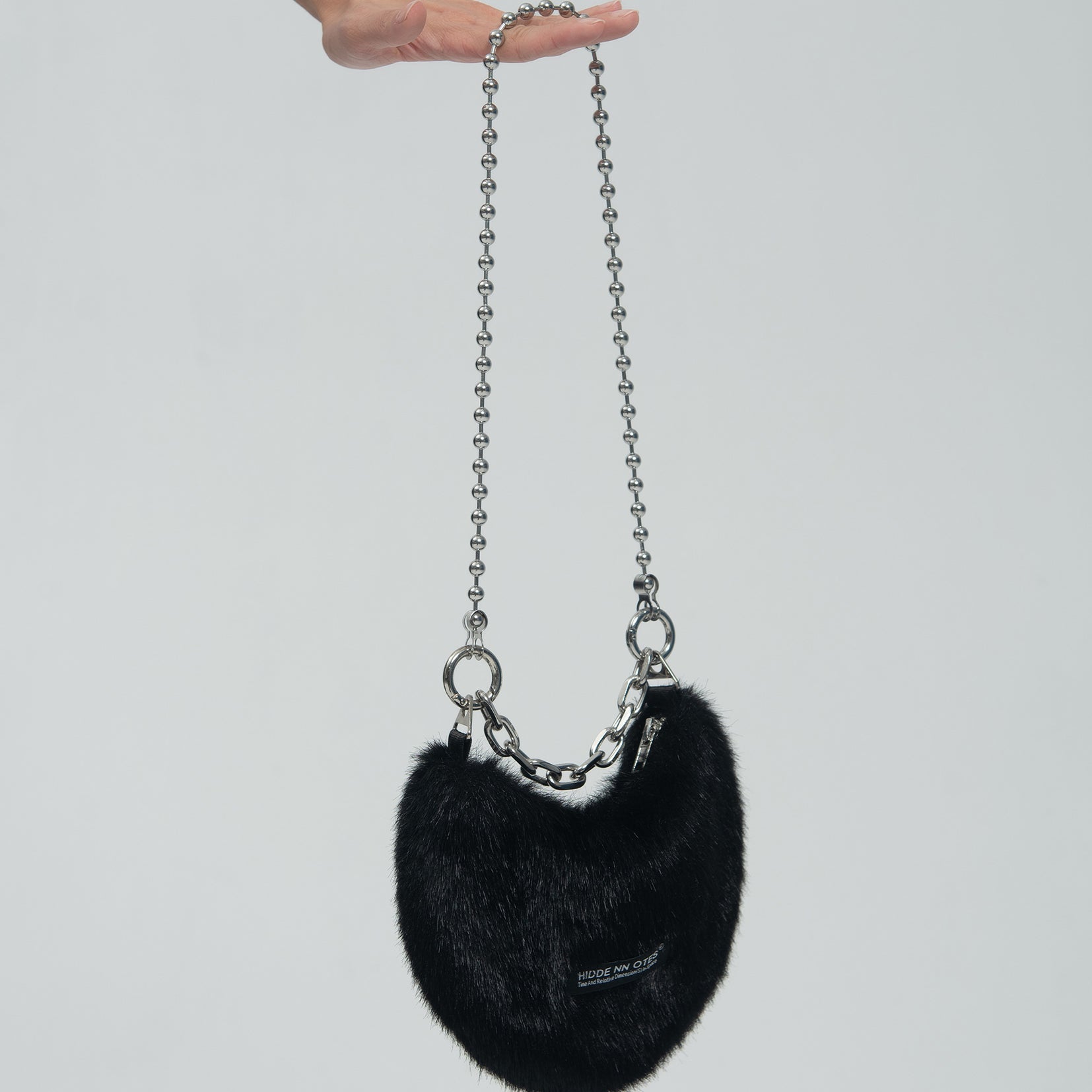 Fluffy shoulder/hand moon bag - black