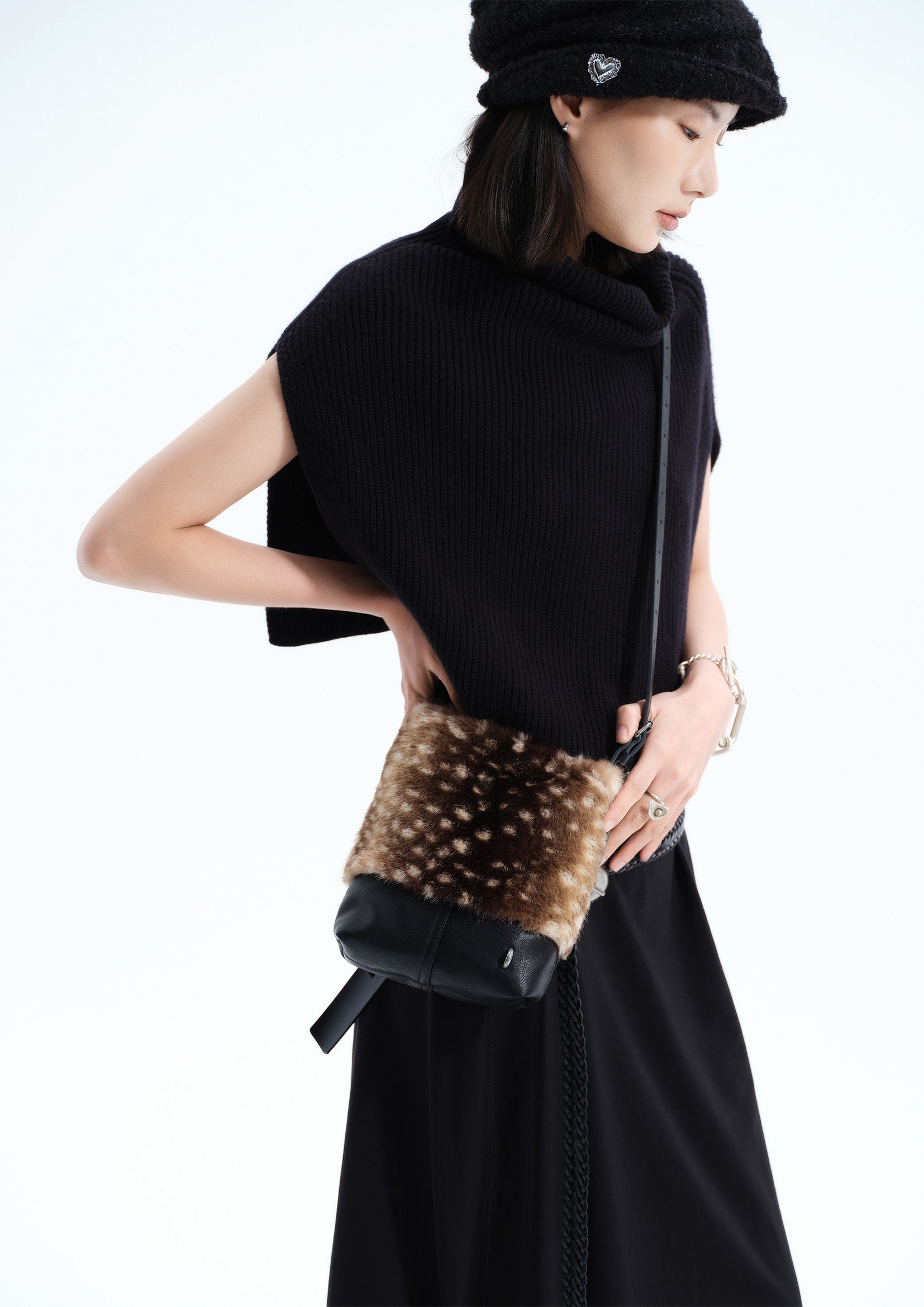 Furry splice small tote bag - deer