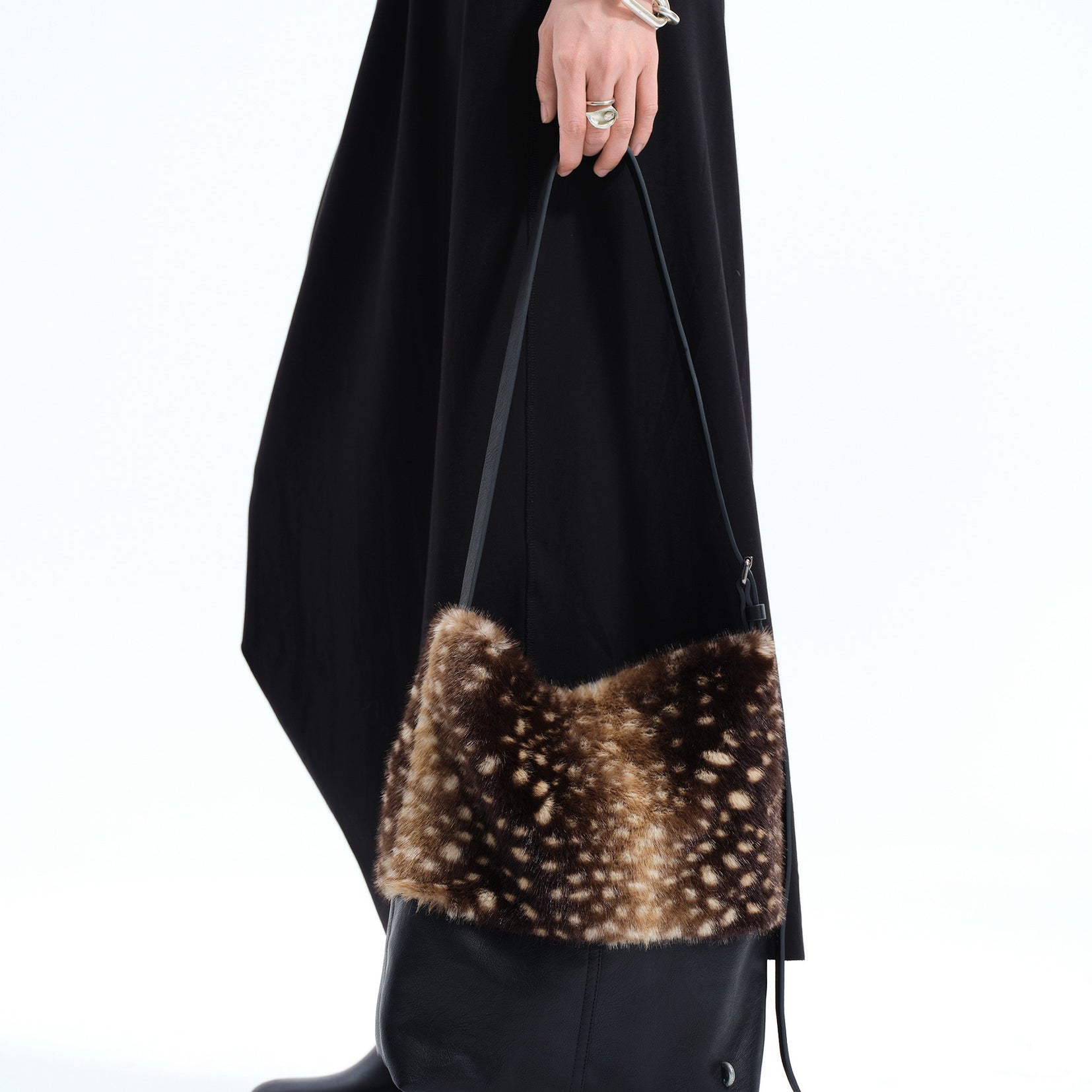 Furry splice large tote bag - deer