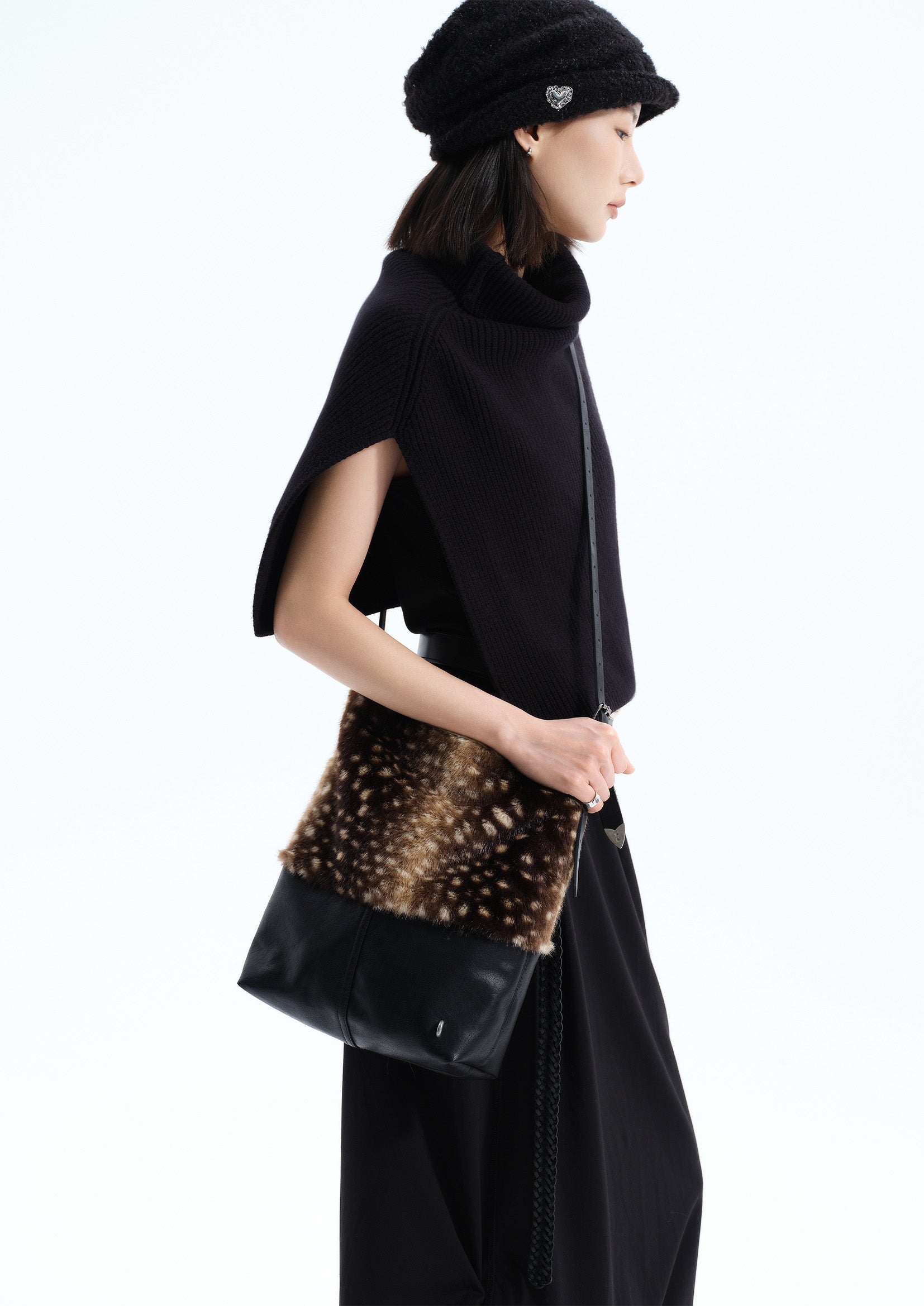 Furry splice large tote bag - deer