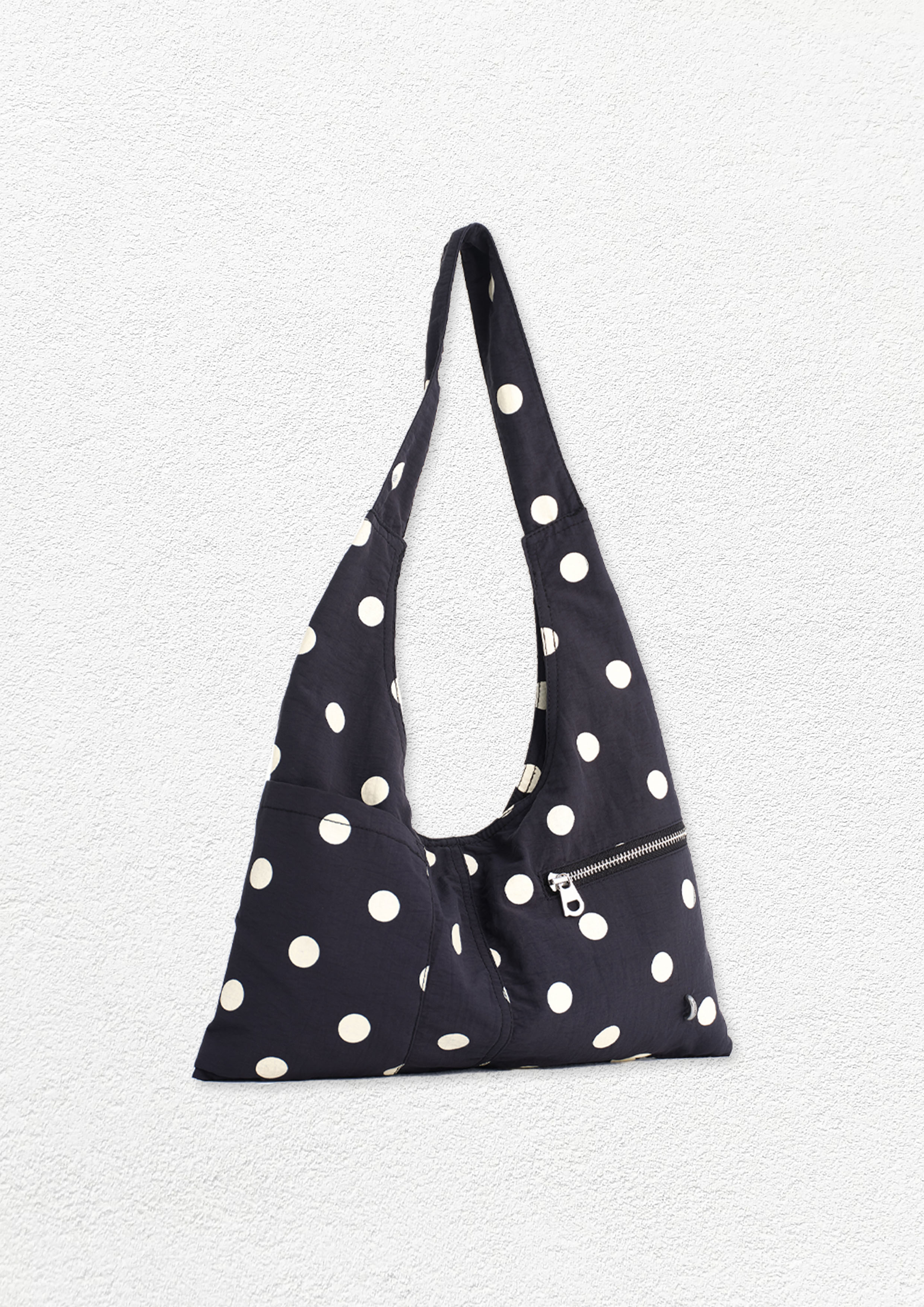 Polka dots shoulder bag - black