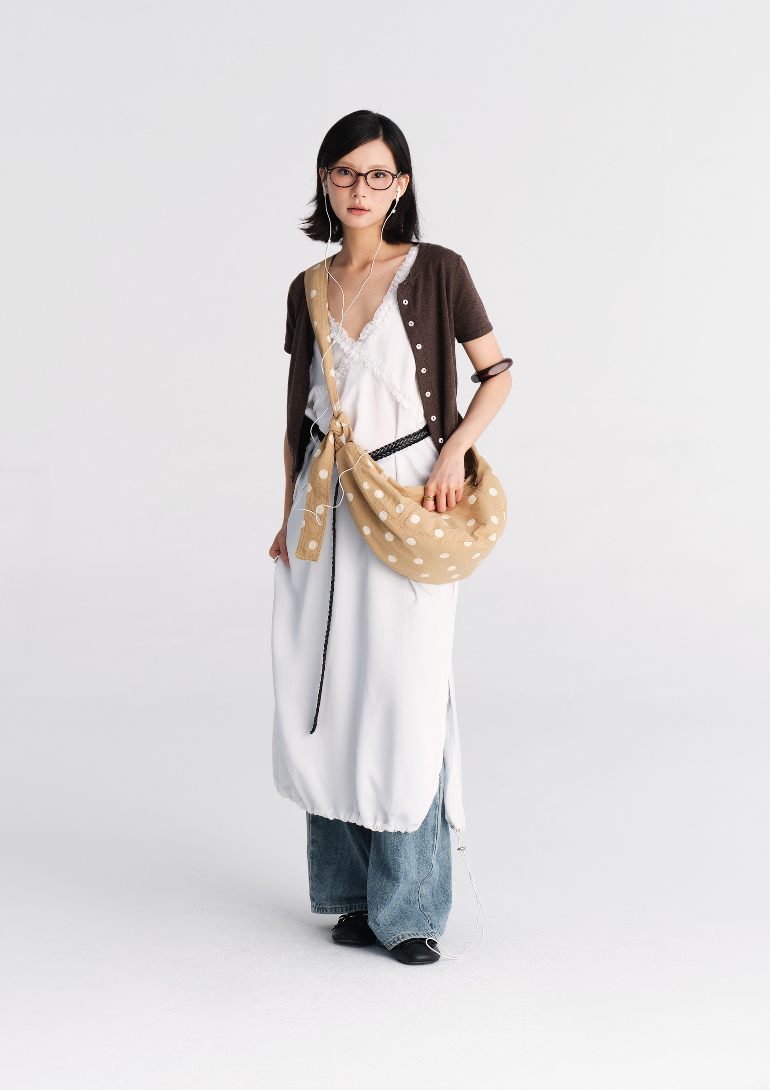 Polka dots medium dumpling bag - tan