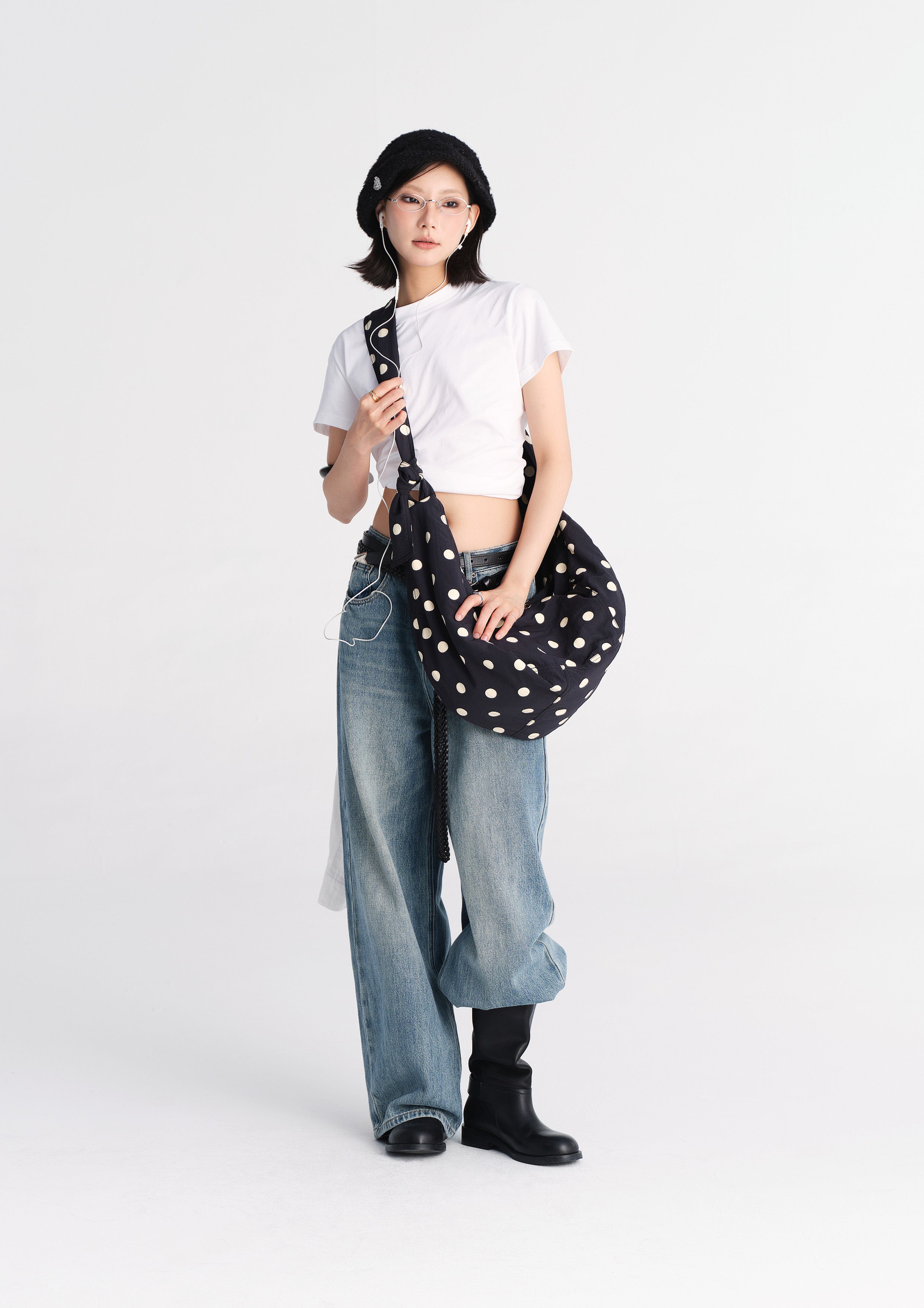 Polka dots large dumpling bag - black