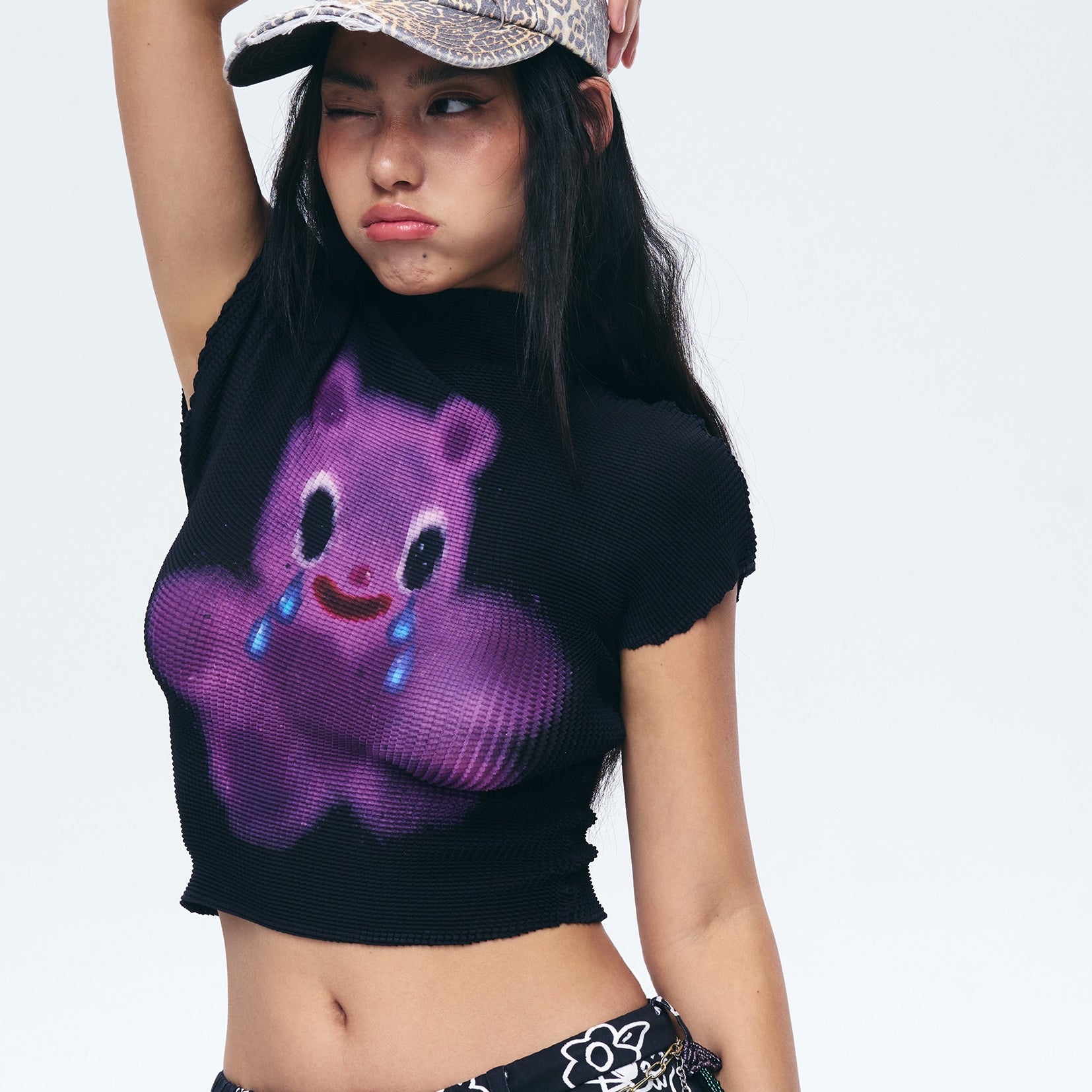 Purple bear crinkle stretch crop tee - black